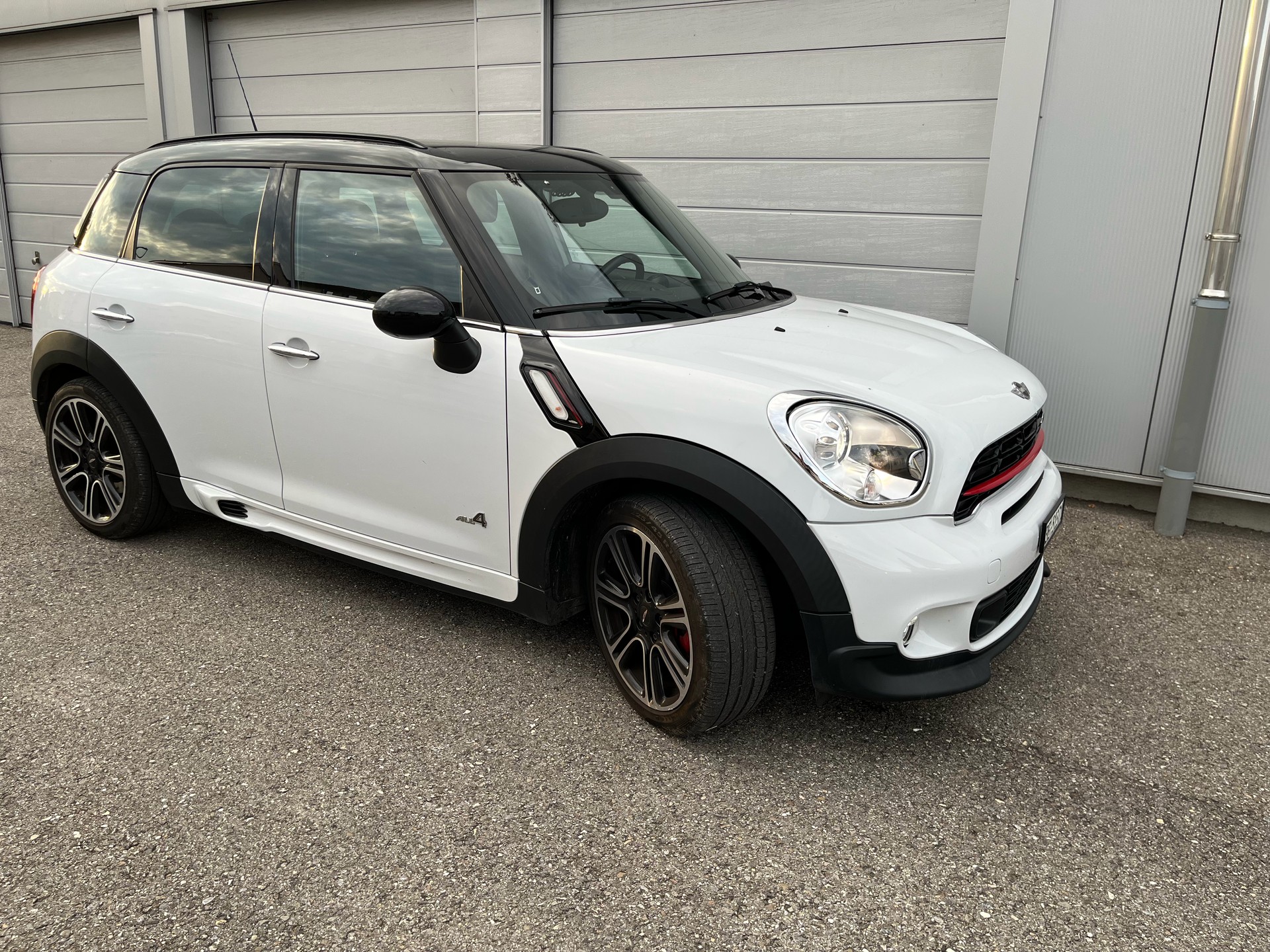 MINI MINI Countryman R60 1.6i John Cooper Works ALL4 Steptronic - harman kardon sound - Navi - Leder - 8-fach Alu-image-3