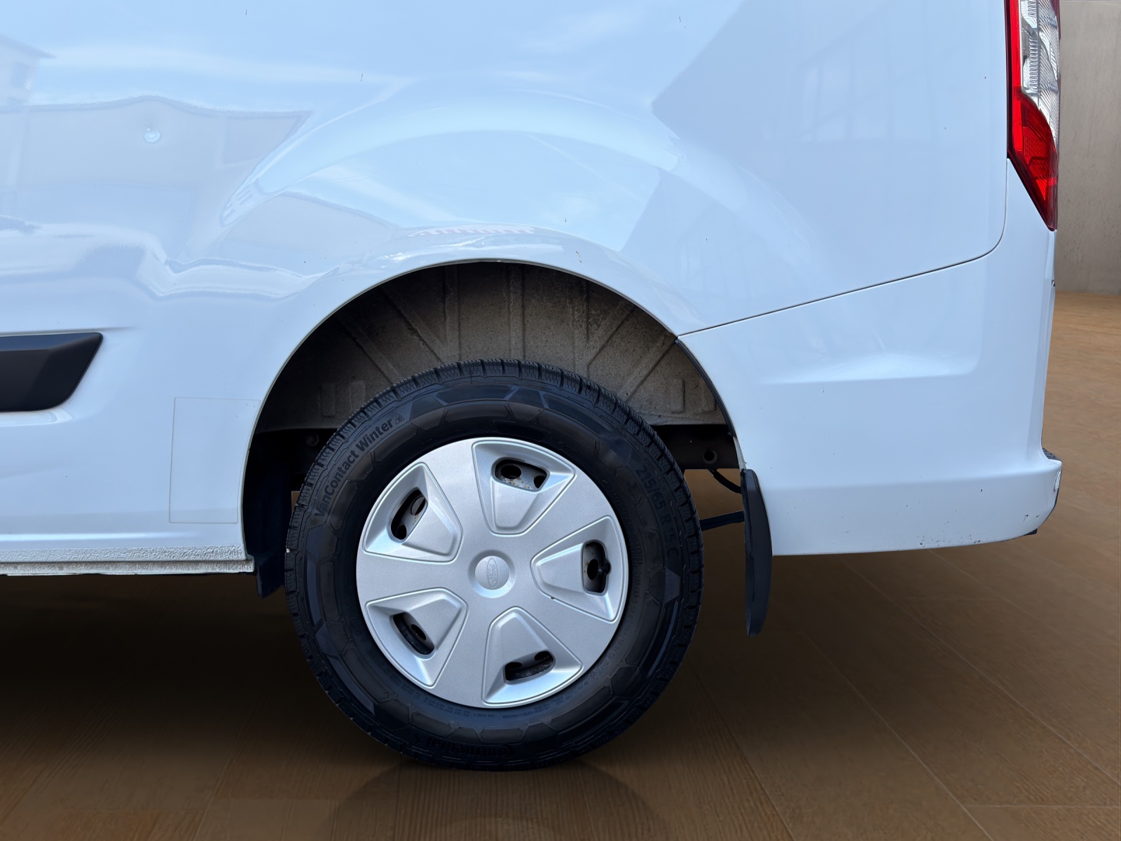 FORD Transit Custom Van 300 L2H1 DK Trend-image-17