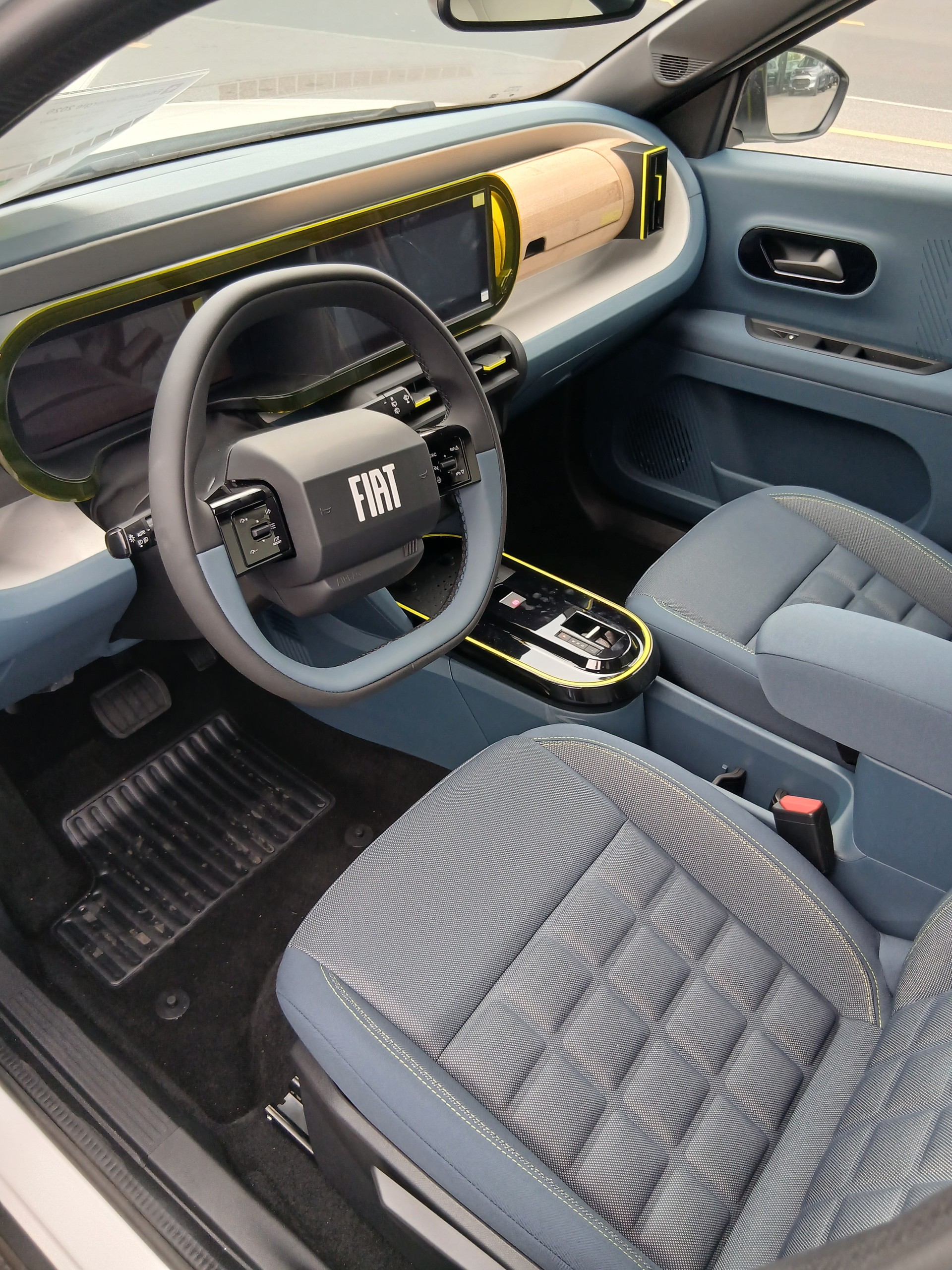 FIAT Grande Panda MHEV La Prima-image-7