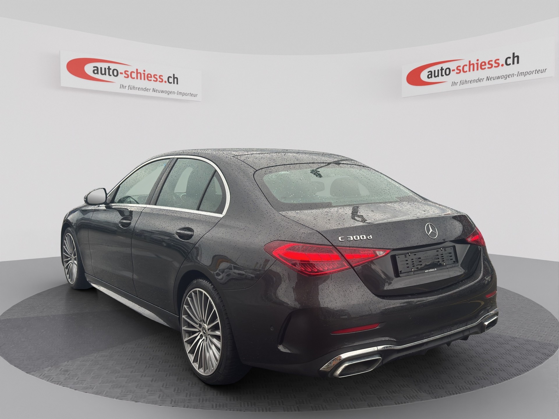 MERCEDES-BENZ C 300 d AMG Line-image-2