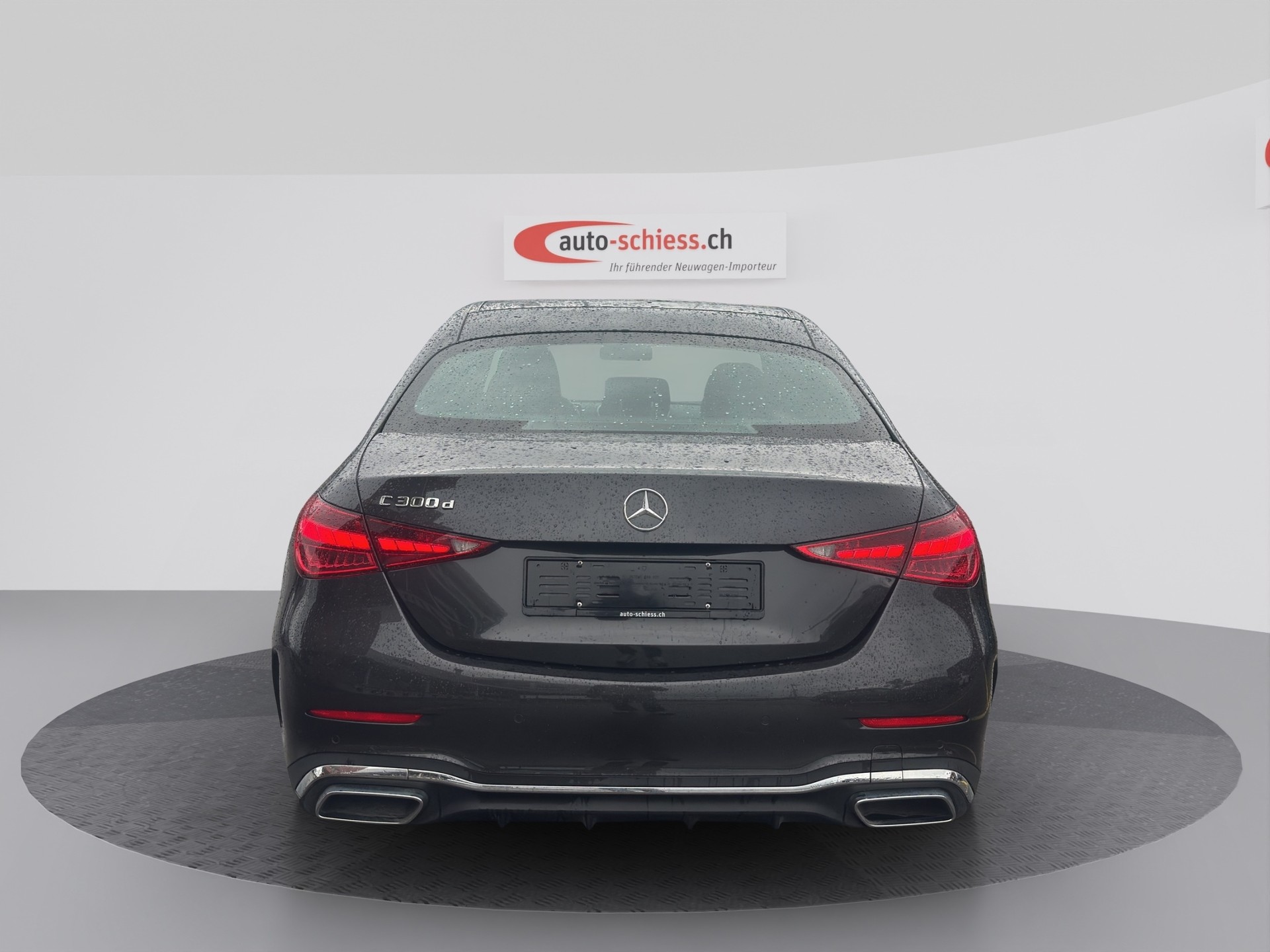 MERCEDES-BENZ C 300 d AMG Line-image-3