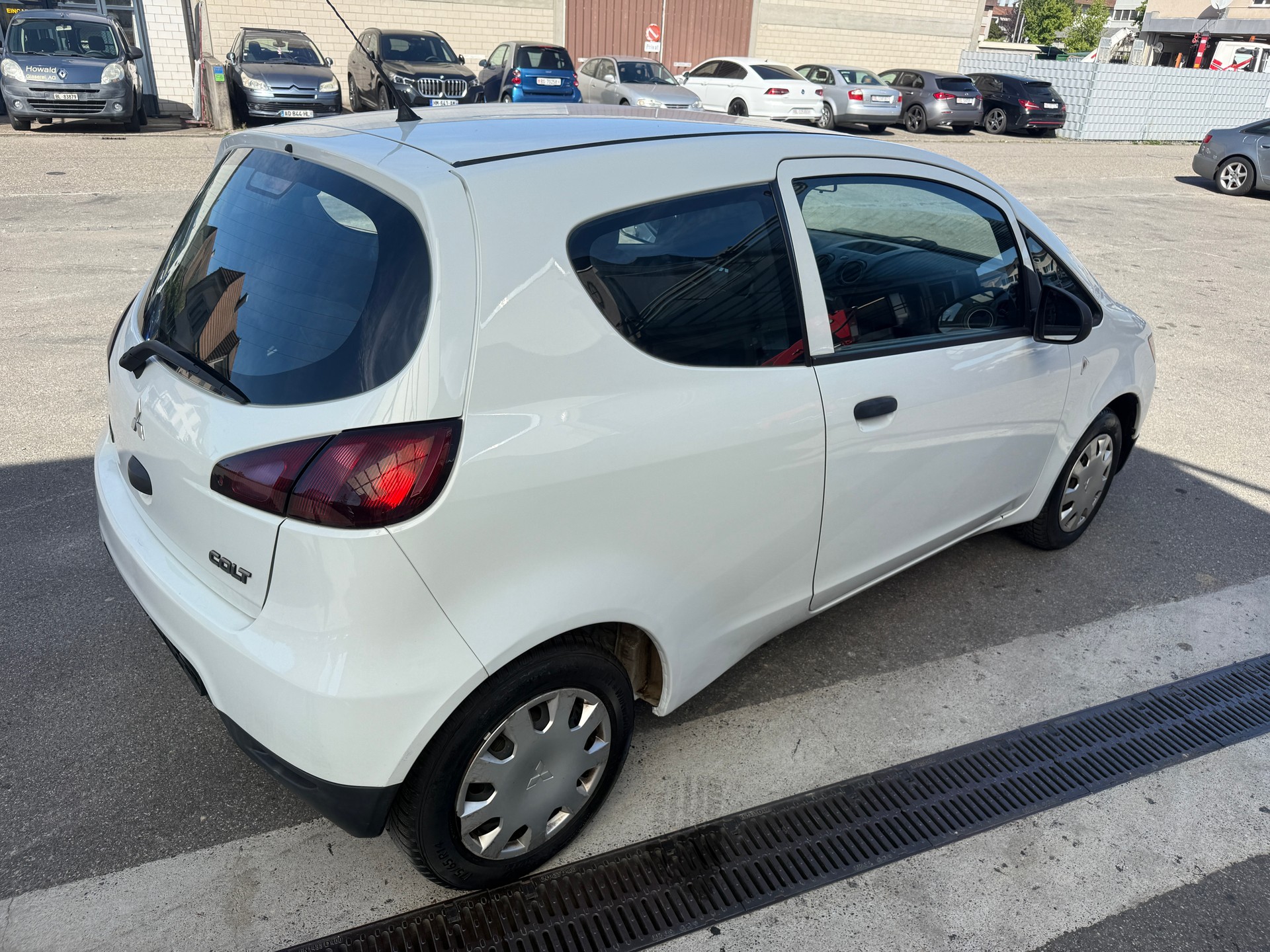 MITSUBISHI Colt 1.1 12V Super Jubilé-image-4