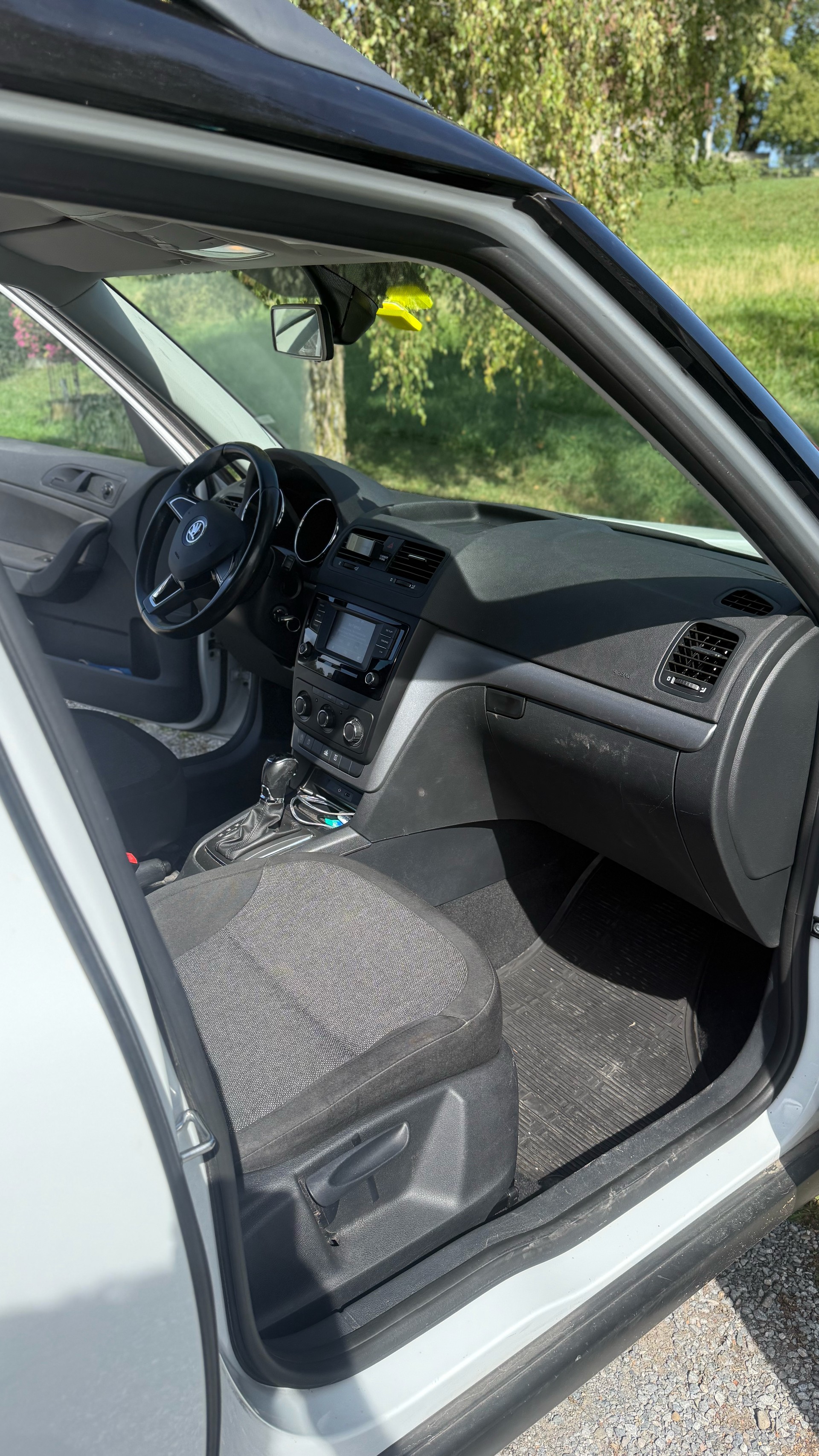 SKODA 1.4 TSI Active 4x4 DSG-image-2
