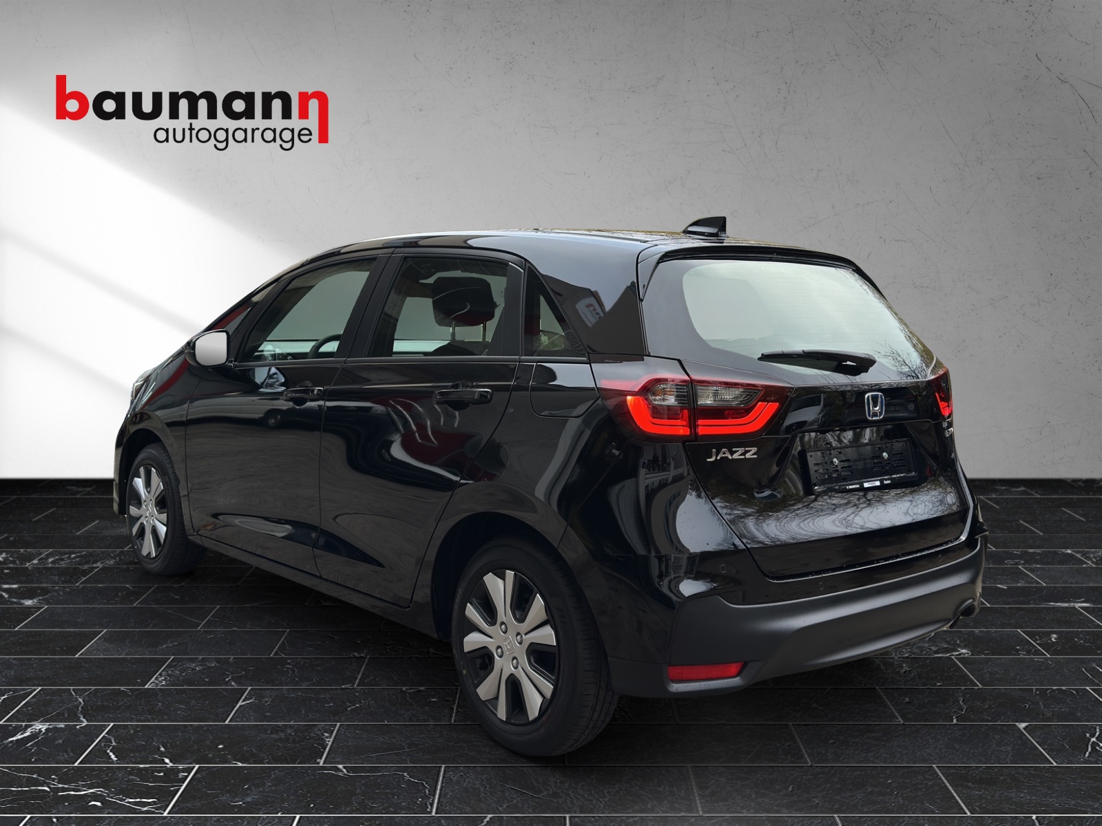 HONDA Jazz 1.5i-MMD Elegance E-CVT-image-3