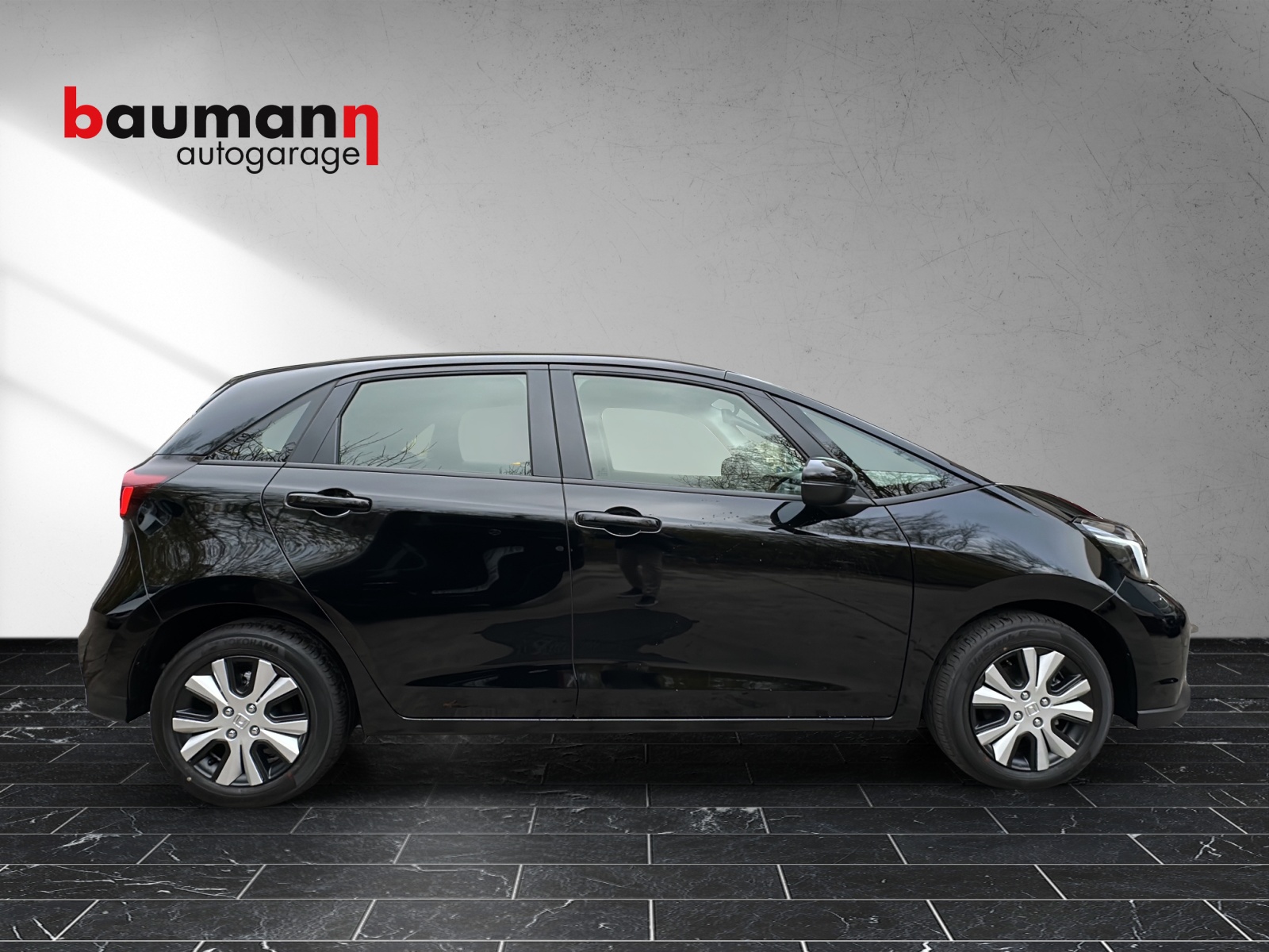 HONDA Jazz 1.5i-MMD Elegance E-CVT-image-4