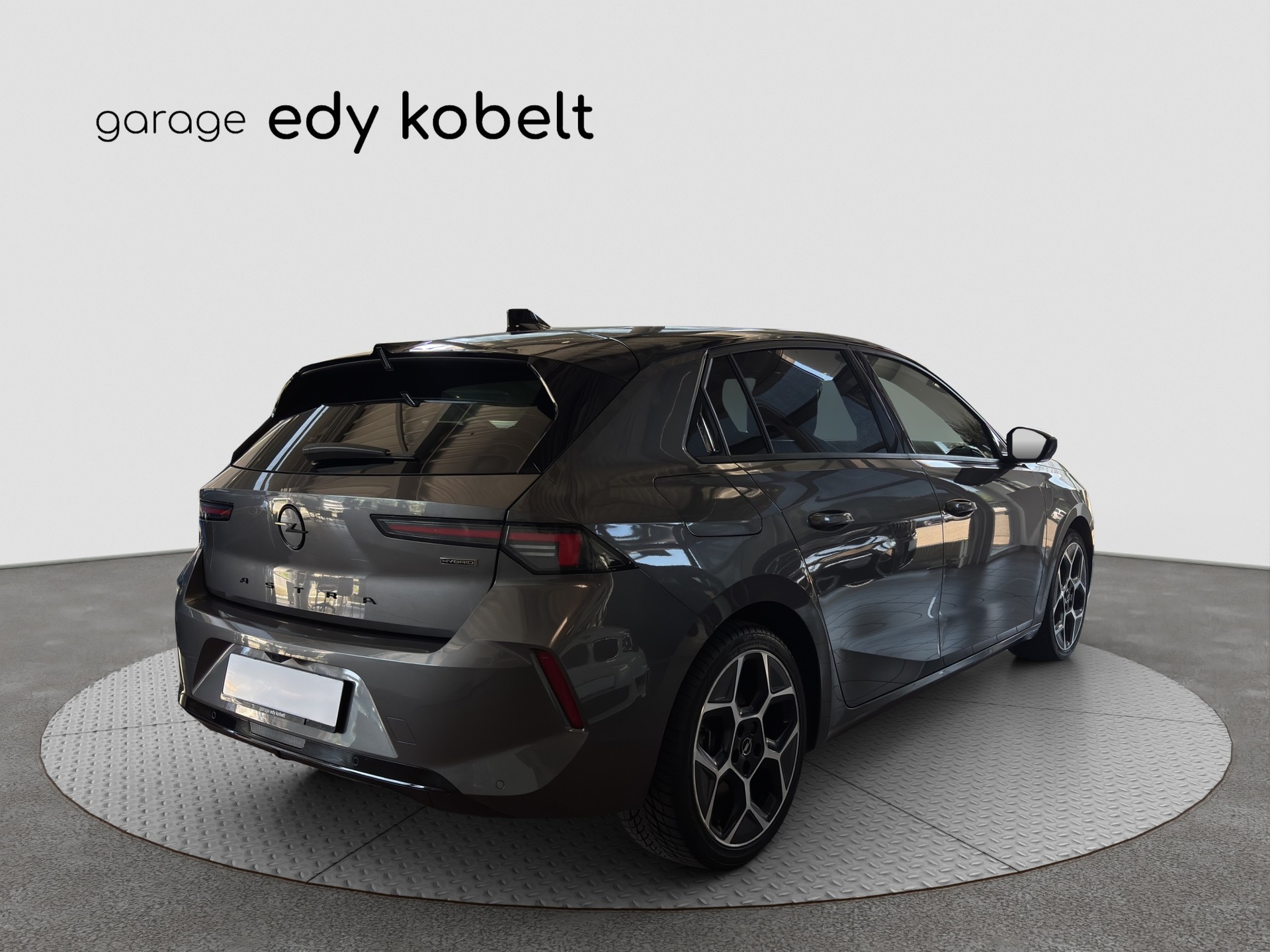 OPEL Astra 1.6 PHEV Turbo Swiss Plus A-image-18