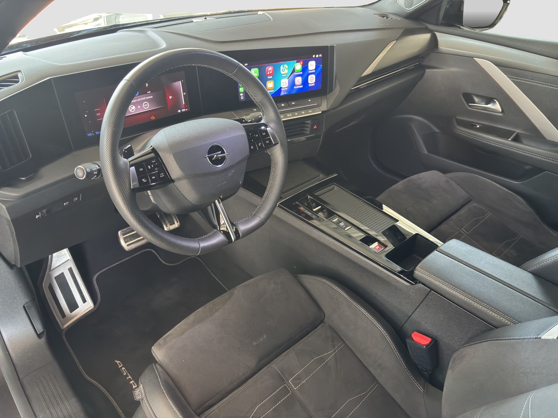 OPEL Astra 1.6 PHEV Turbo Swiss Plus A-image-11