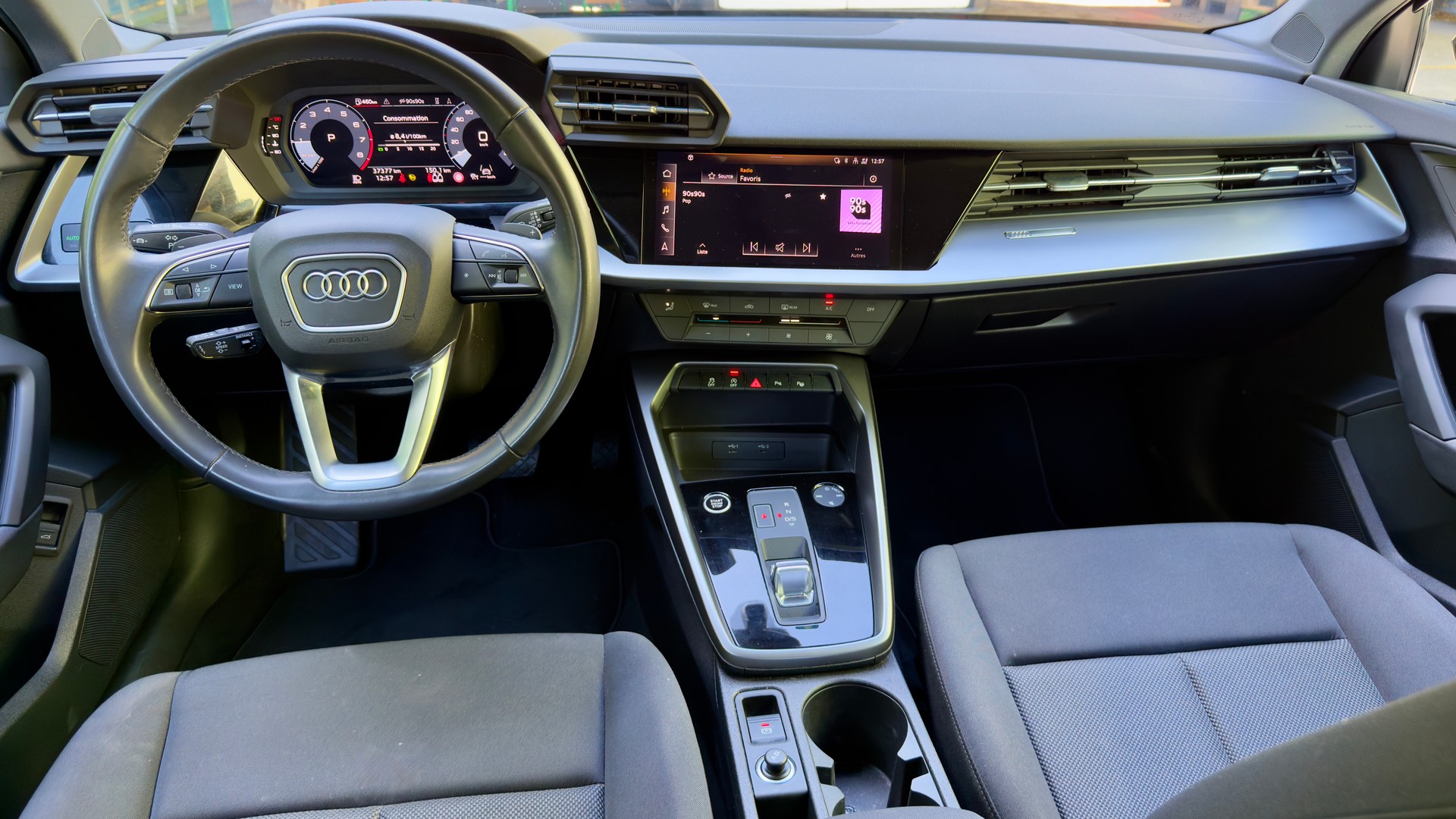 AUDI A3 Sportback 35 TFSI S-tronic-image-8