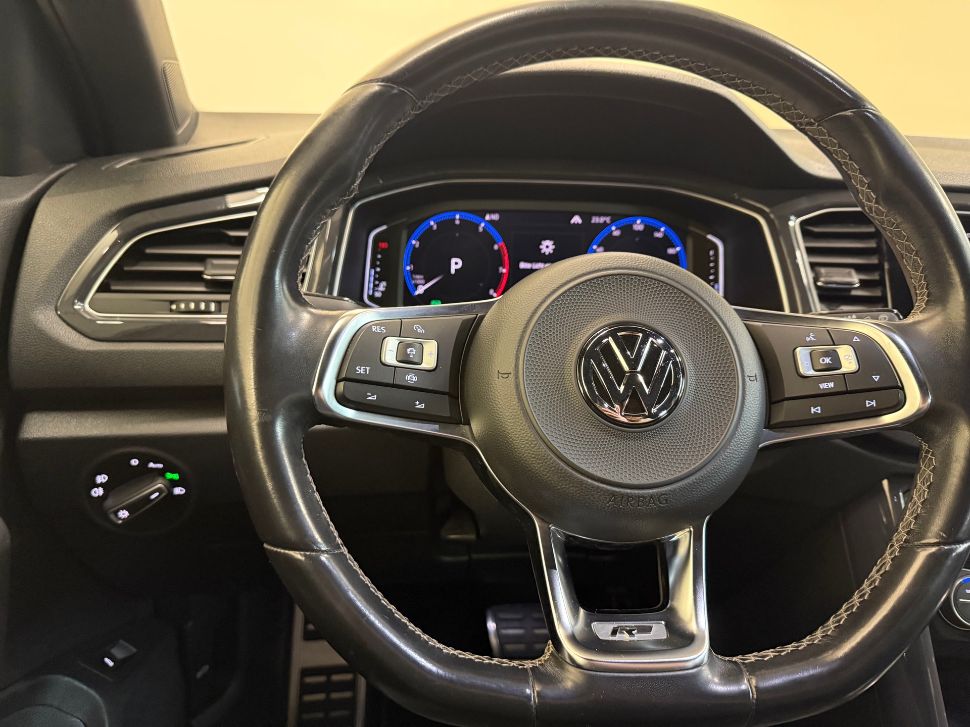 VW T-Roc 1.5 TSI R-Line EVO Sport DSG 4Motion-image-17