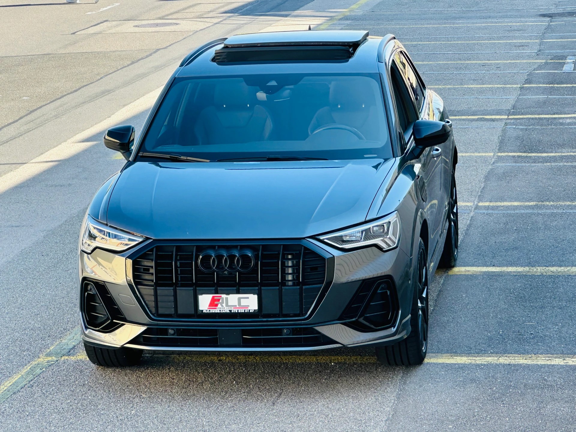 AUDI Q3 45 TFSI e S line S-tronic-image-8