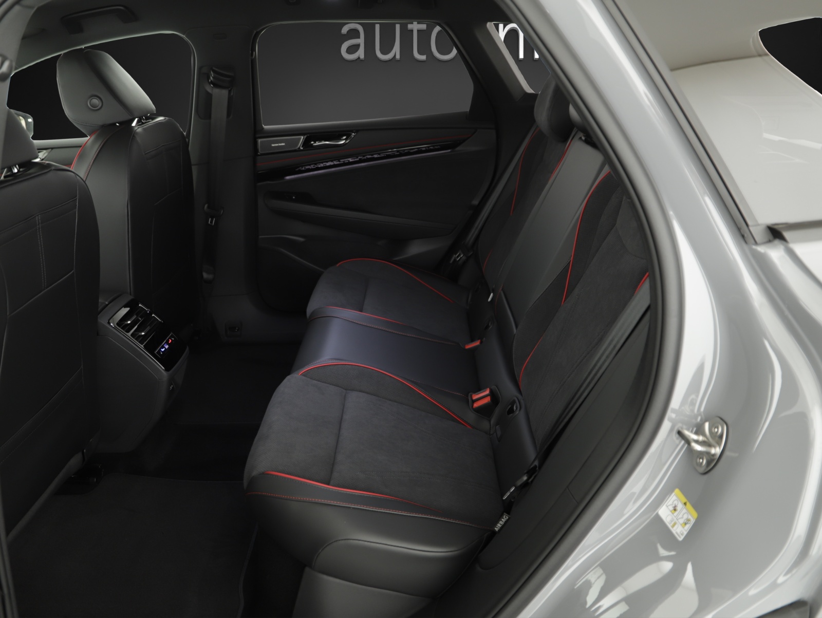 VW ID.7 Tourer GTX 86 kWh GTX 4 Motion-image-9
