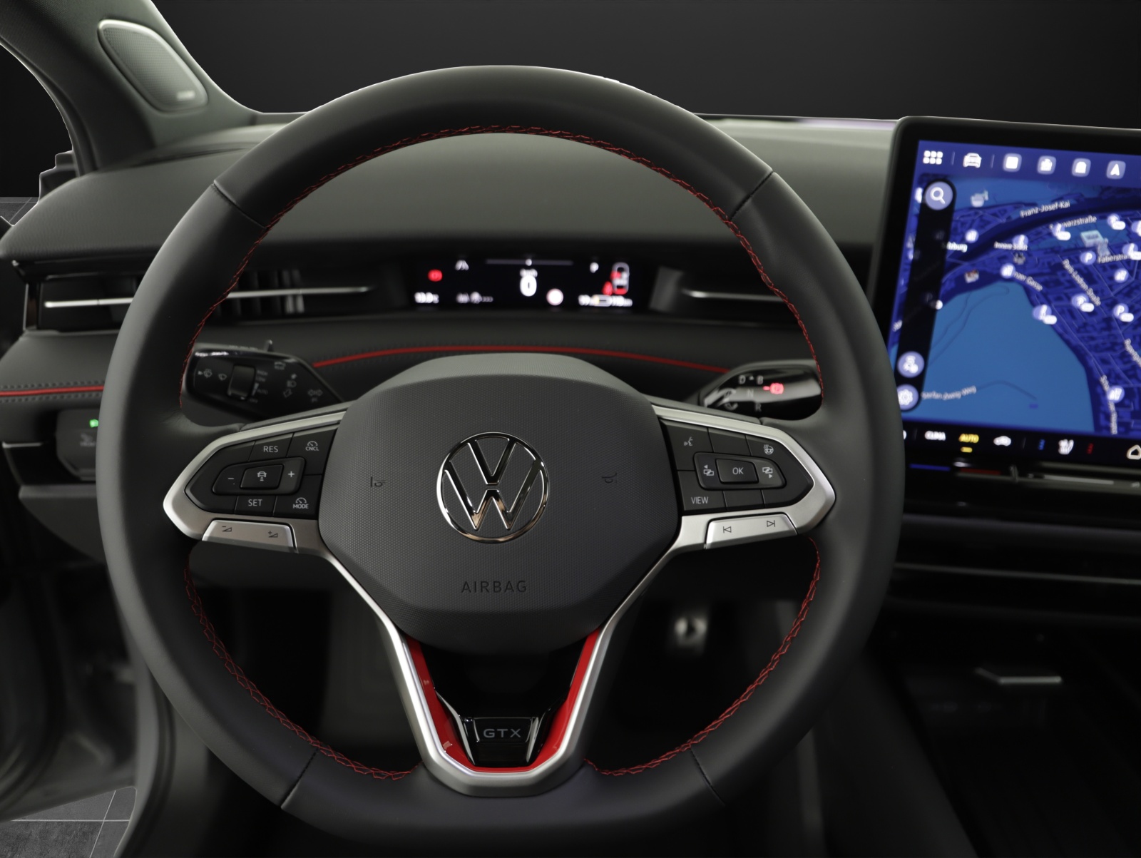 VW ID.7 Tourer GTX 86 kWh GTX 4 Motion-image-11
