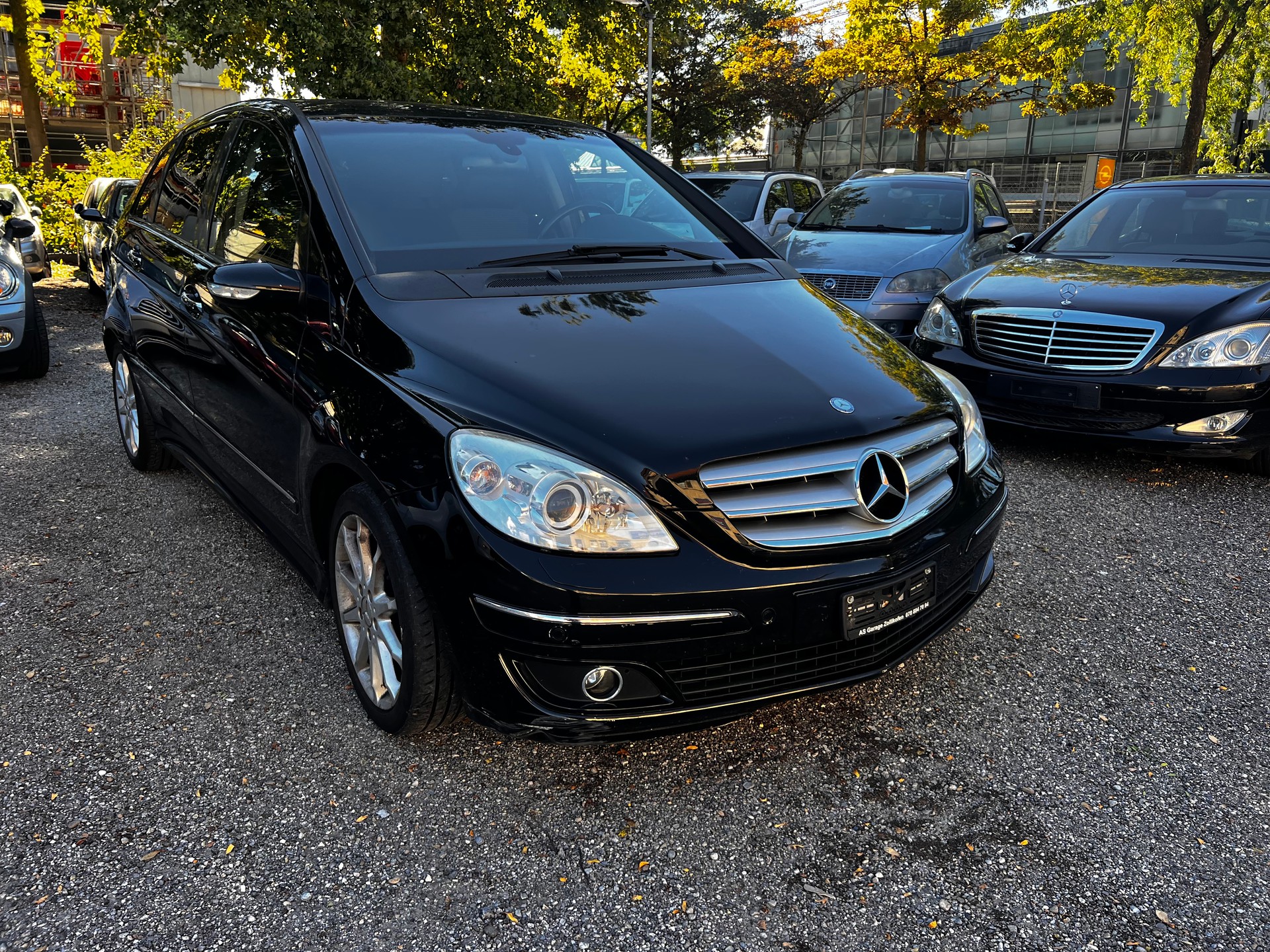 MERCEDES-BENZ B 180 CDI-image-1