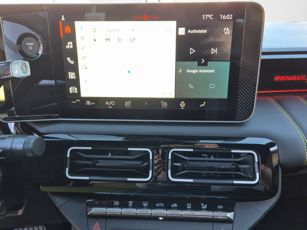 RENAULT R5 E-Tech Comfort Range iconic five-image-11