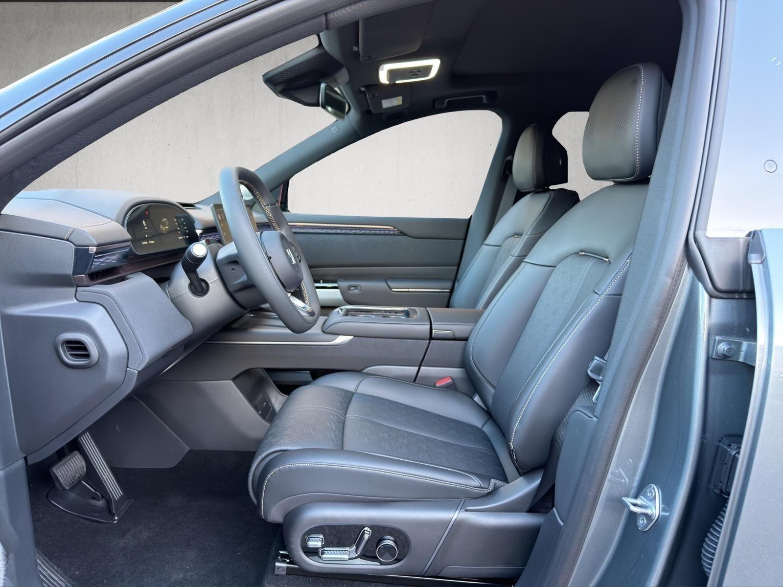 ZEEKR 7X Privilege AWD-image-8