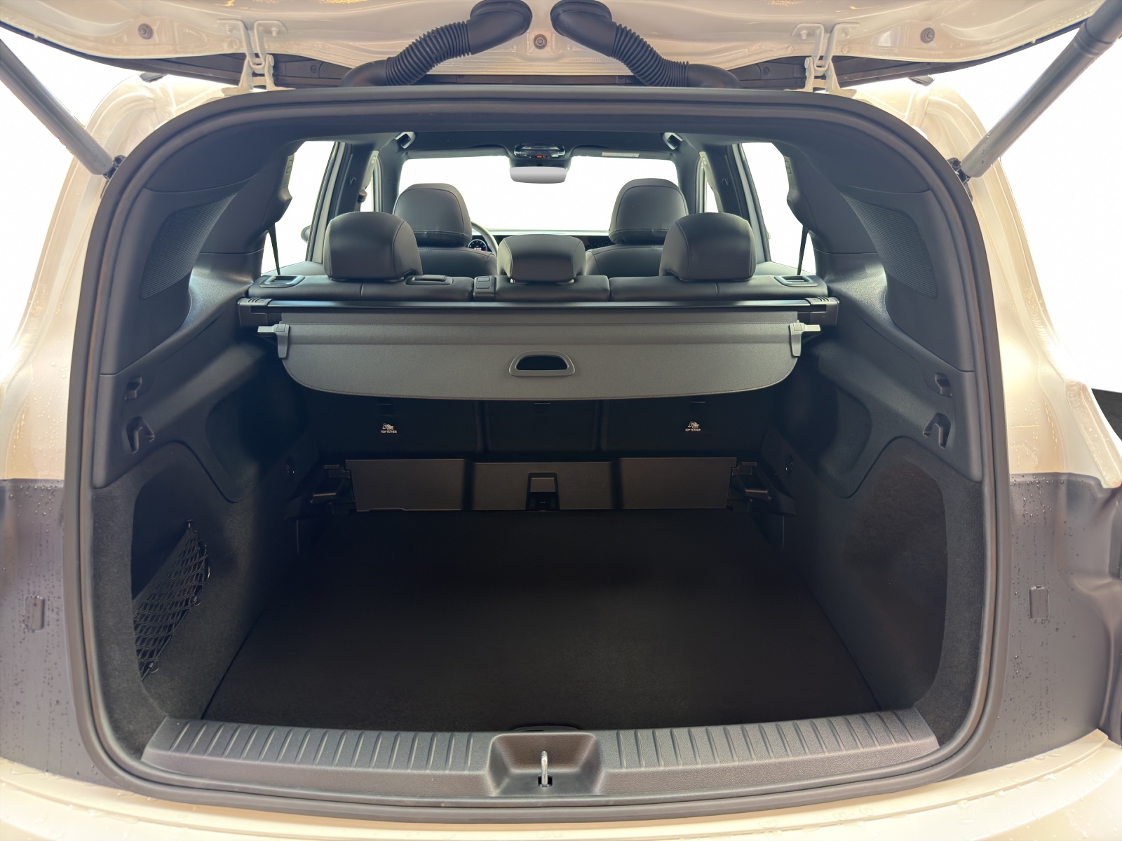 MERCEDES-BENZ GLB 220 4Matic 8G-Tronic-image-19