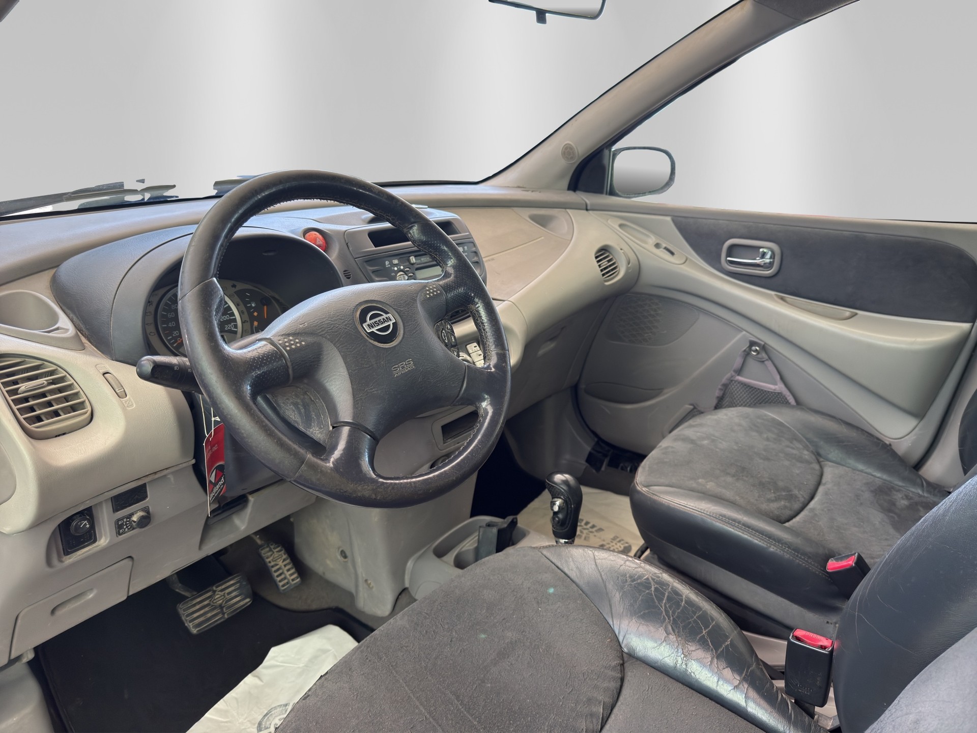 NISSAN Almera Tino 2.0 16V Elegance-image-7