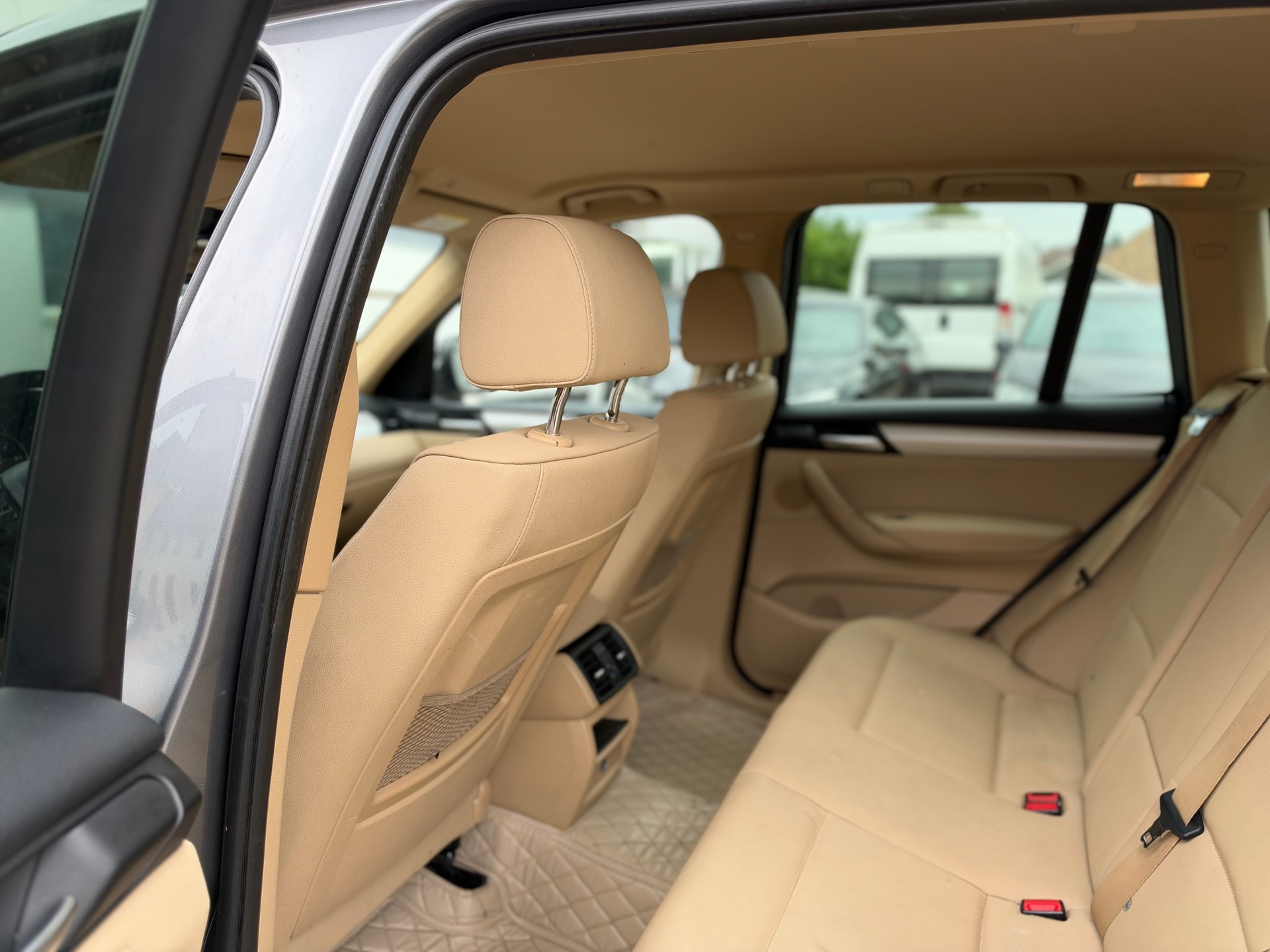 BMW X3 xDrive 20d Steptronic-image-15