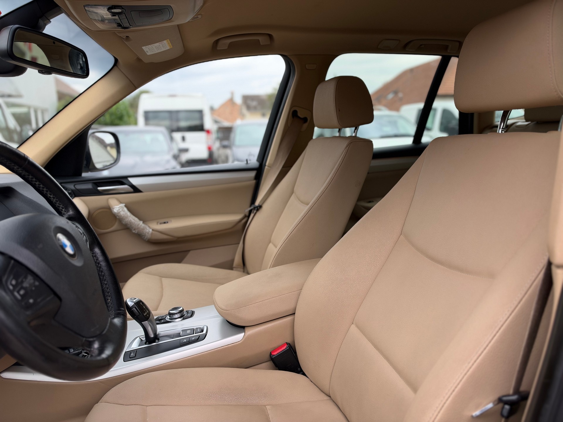 BMW X3 xDrive 20d Steptronic-image-14