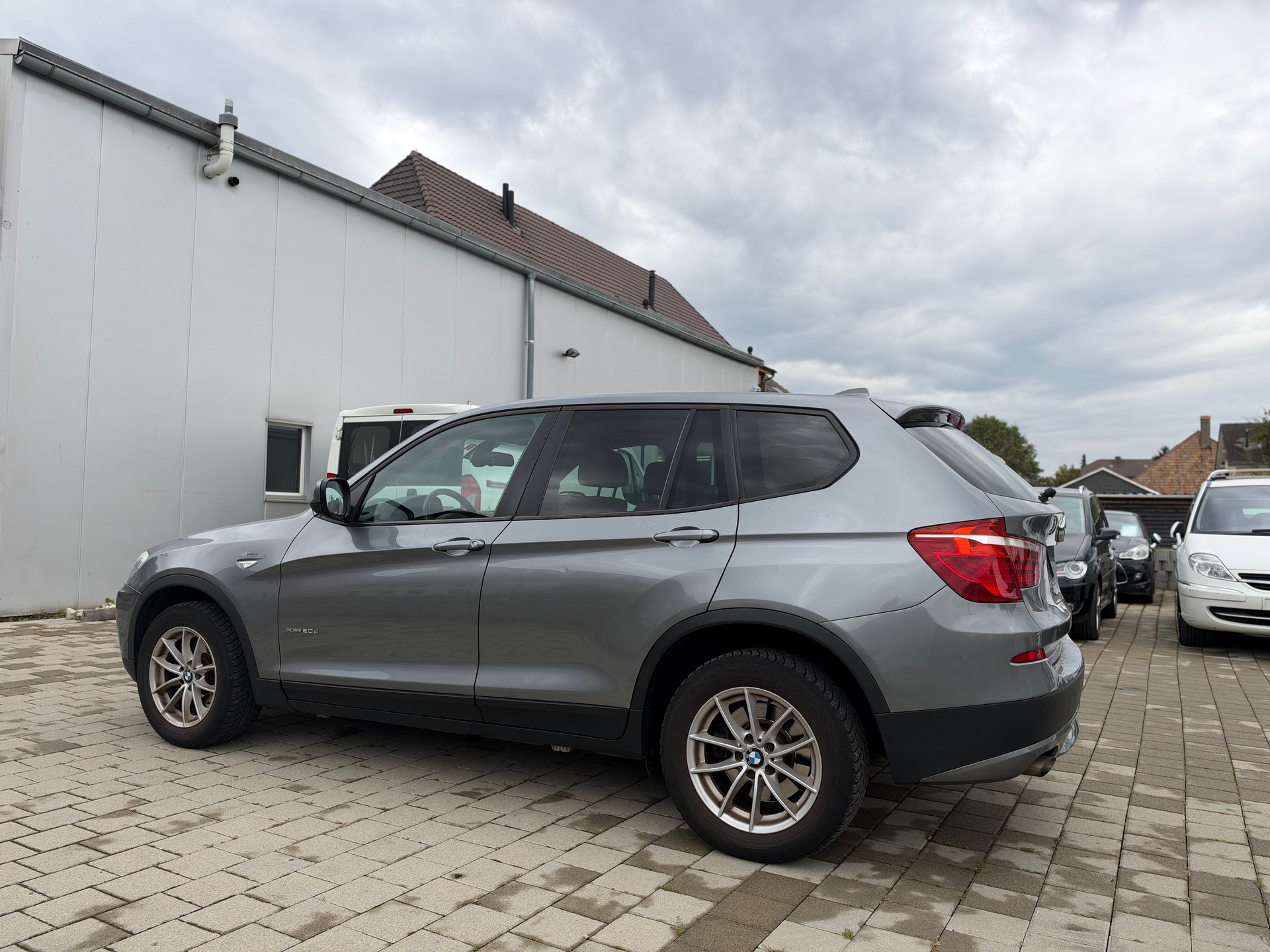 BMW X3 xDrive 20d Steptronic-image-10