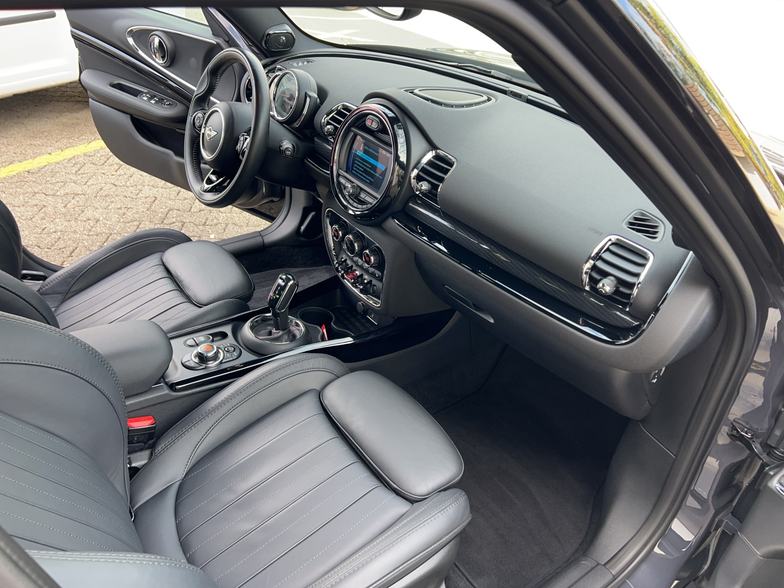 MINI Clubman Cooper S ALL4 Steptronic-image-6