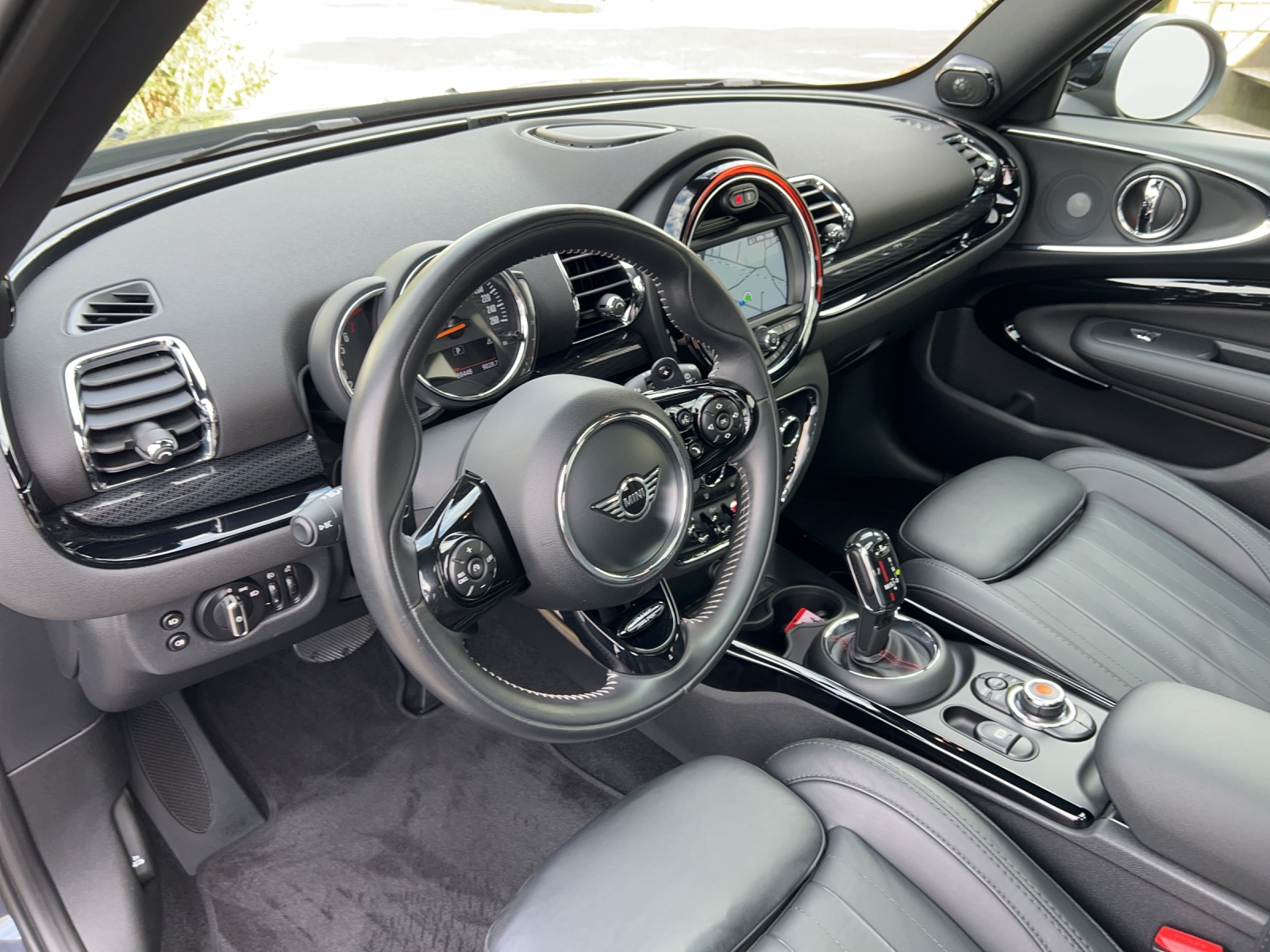 MINI Clubman Cooper S ALL4 Steptronic-image-11