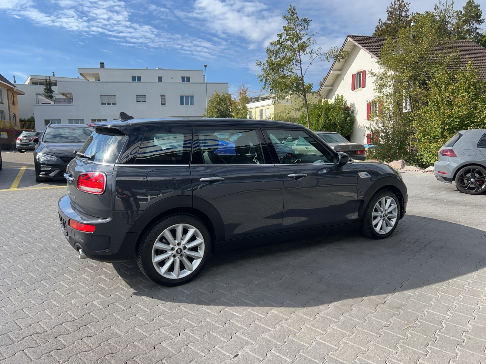 MINI Clubman Cooper S ALL4 Steptronic-image-3