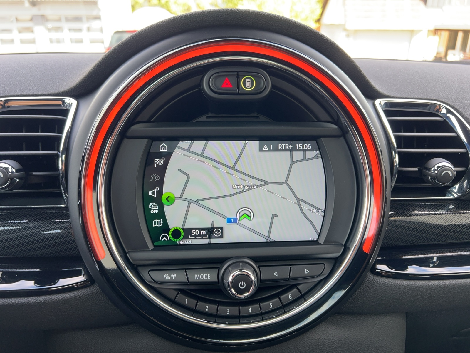 MINI Clubman Cooper S ALL4 Steptronic-image-12