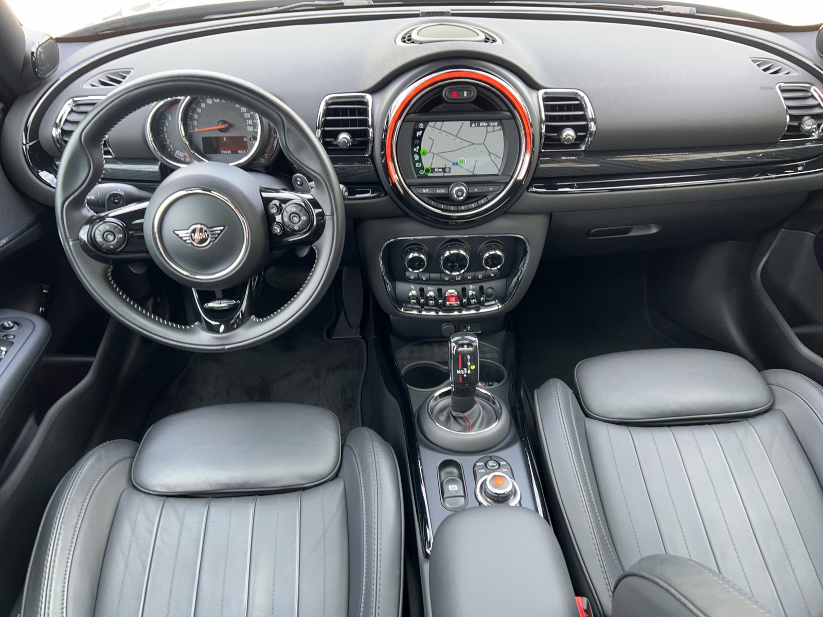 MINI Clubman Cooper S ALL4 Steptronic-image-9
