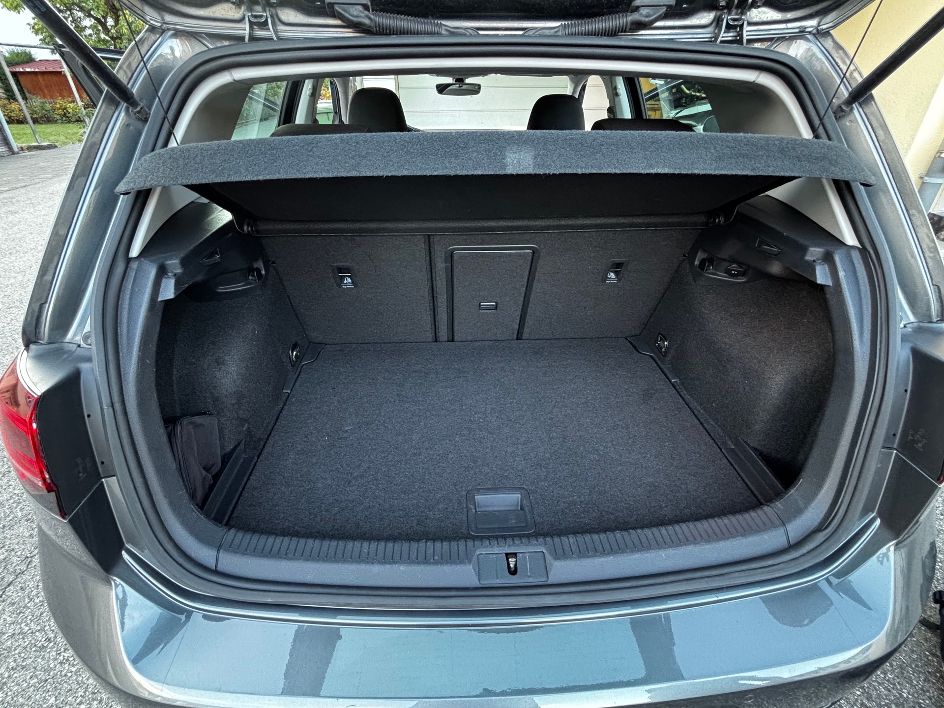 VW 2.0 TDI Comfortline DSG 4m-image-4