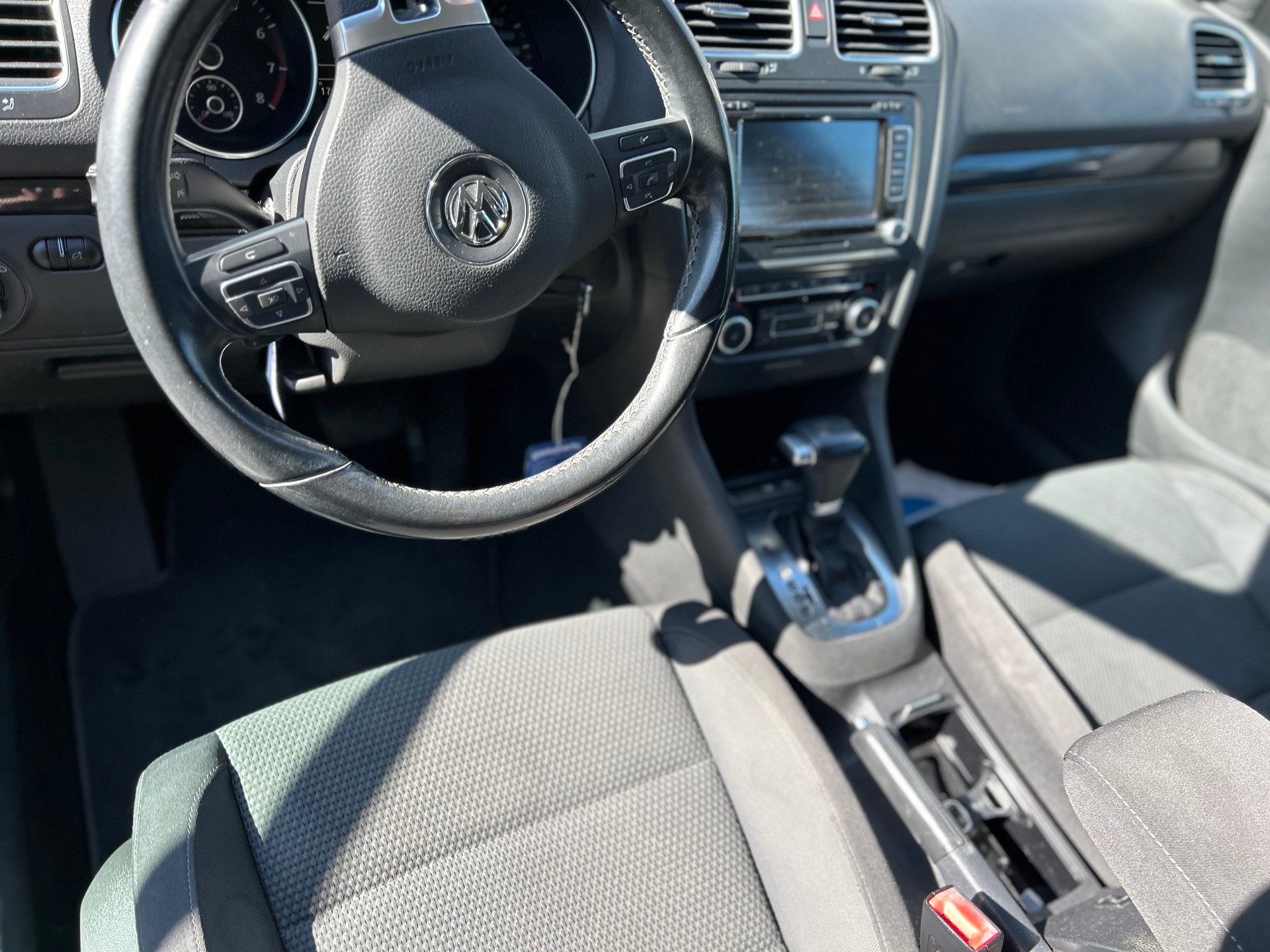 VW Golf 1.2 TSI Comfortline DSG-image-2