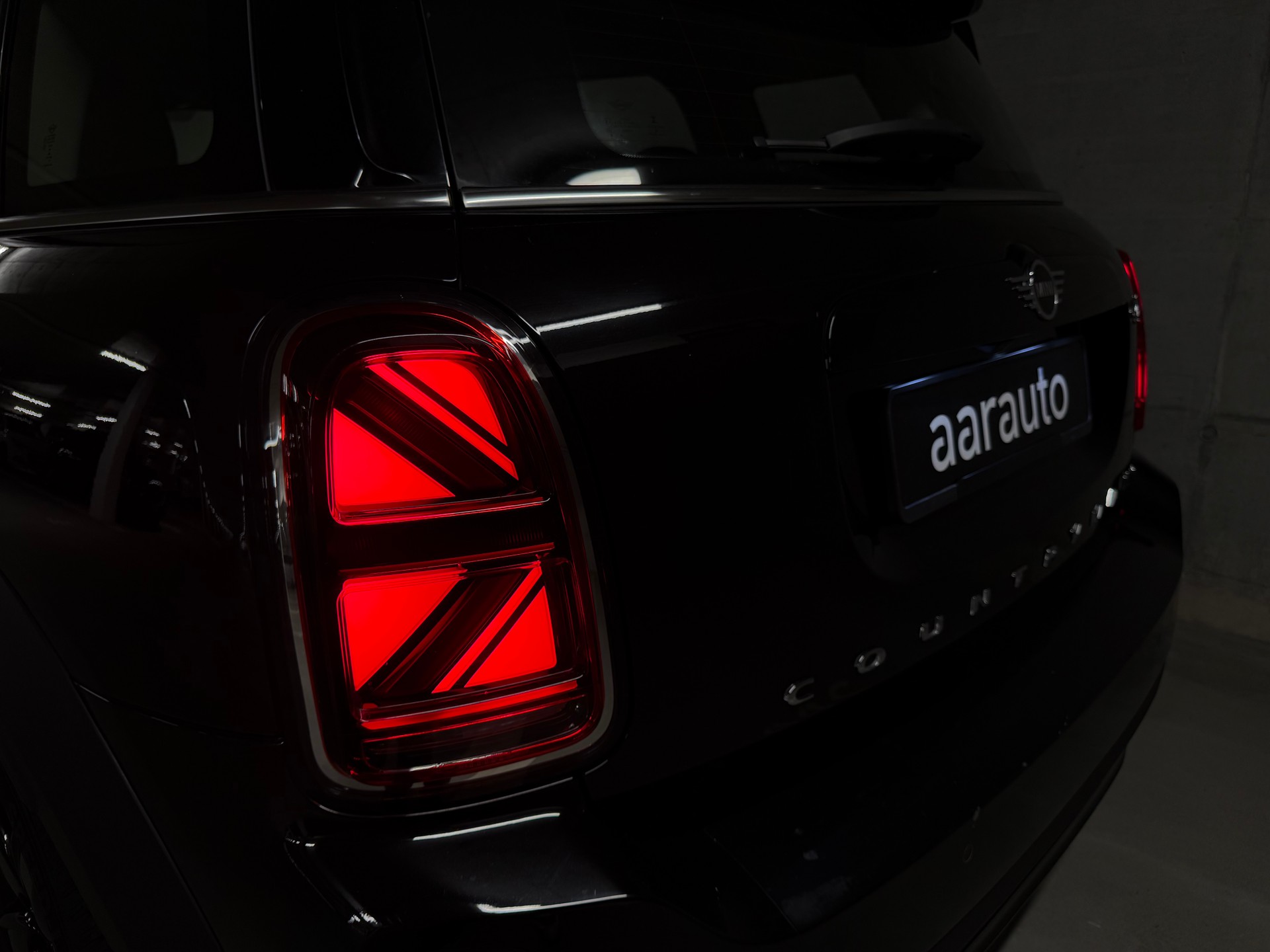 MINI Countryman F60 2.0i Cooper S ALL4-image-6