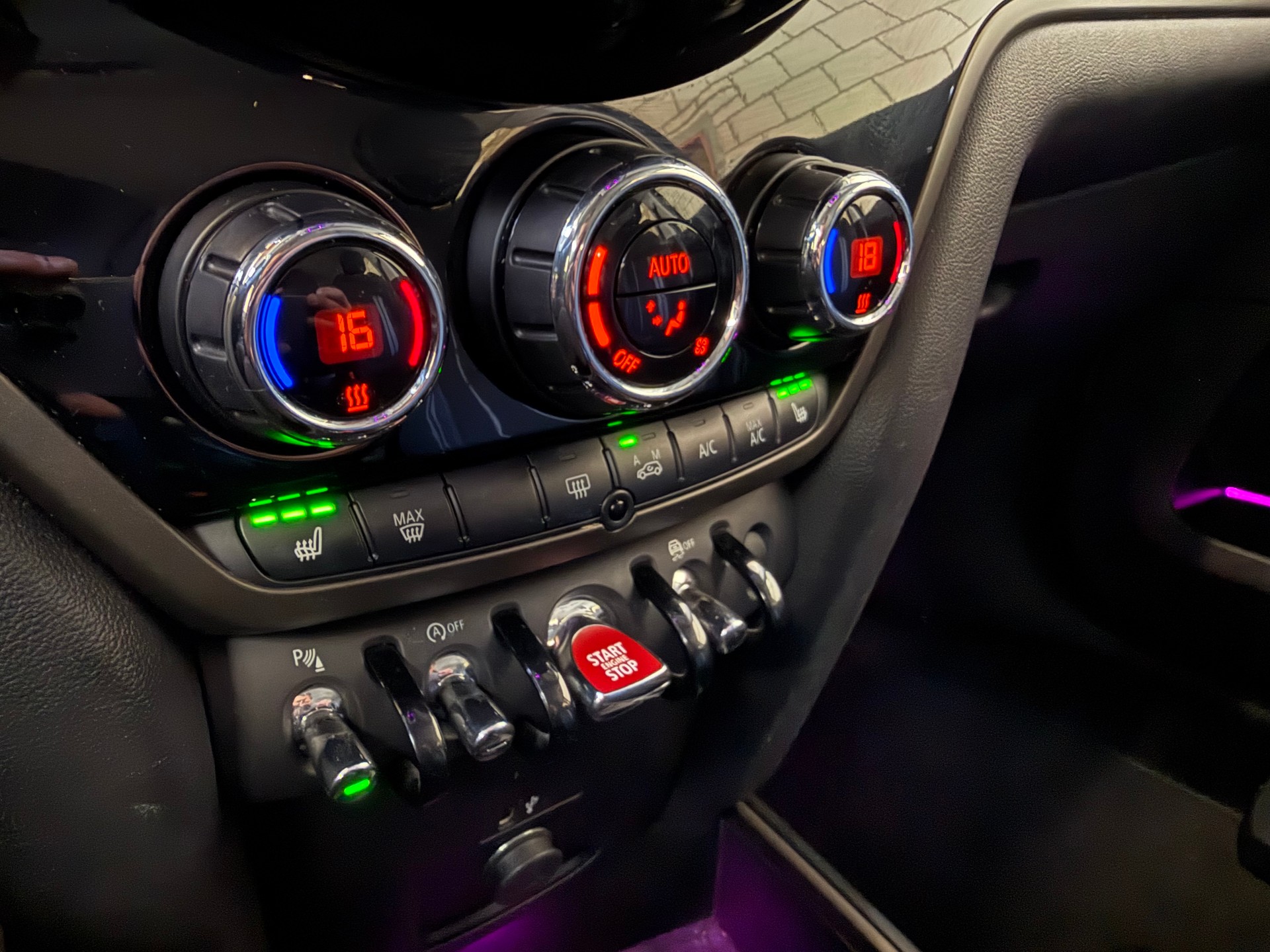 MINI Countryman F60 2.0i Cooper S ALL4-image-22