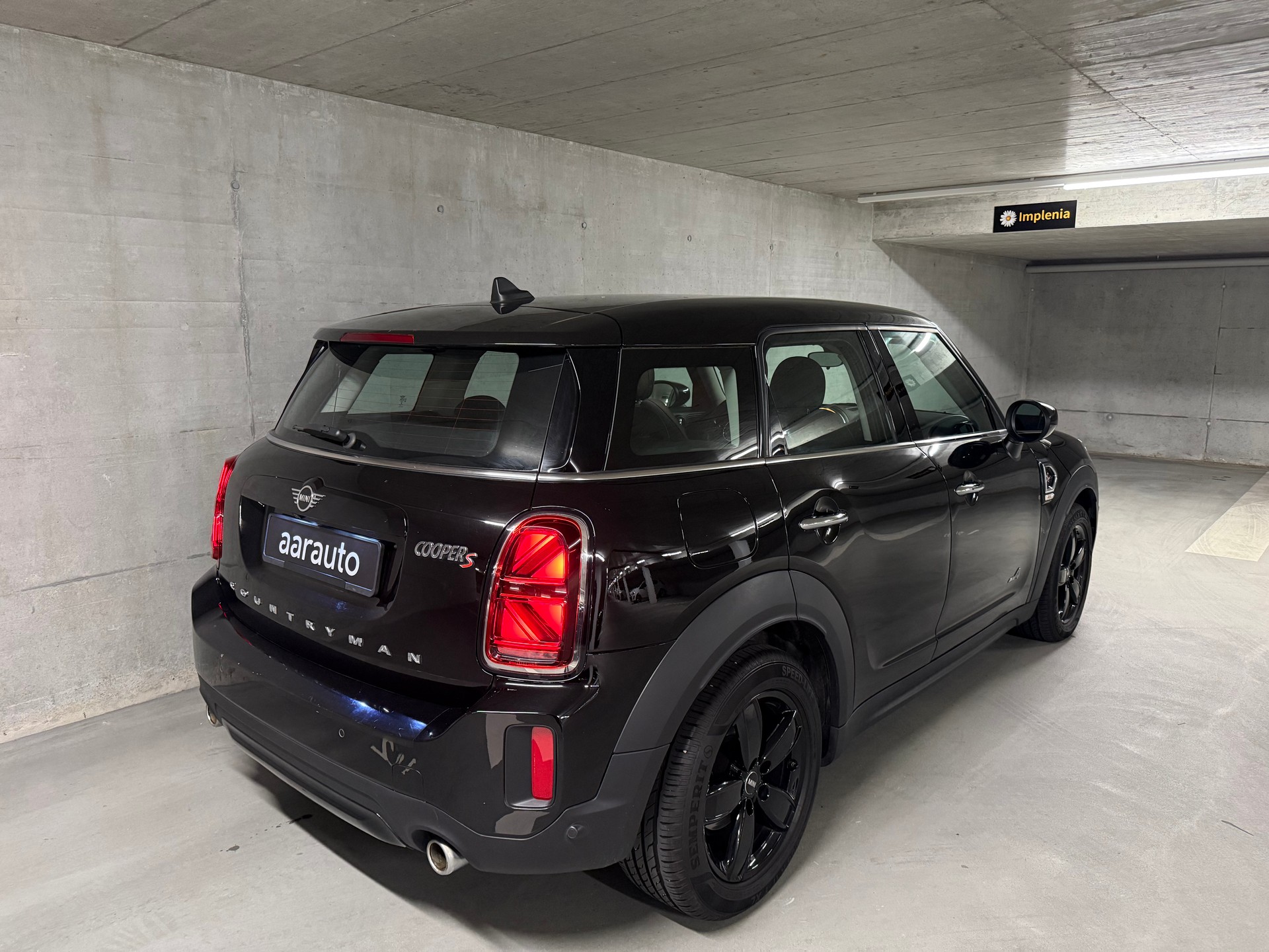 MINI Countryman F60 2.0i Cooper S ALL4-image-4