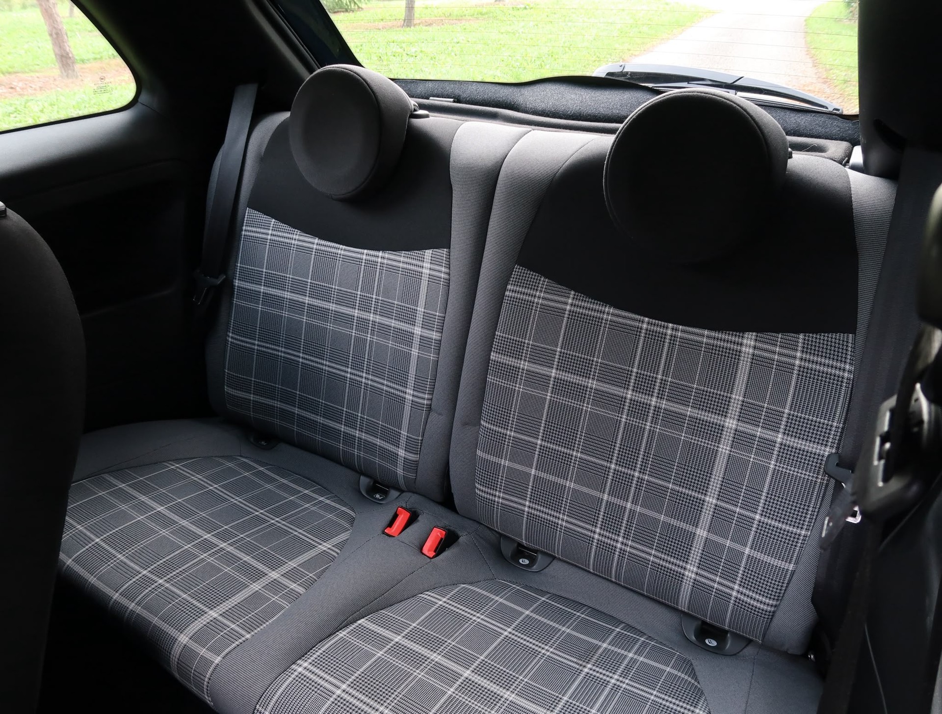 FIAT 500 1.2 Lounge Dualogic-image-21