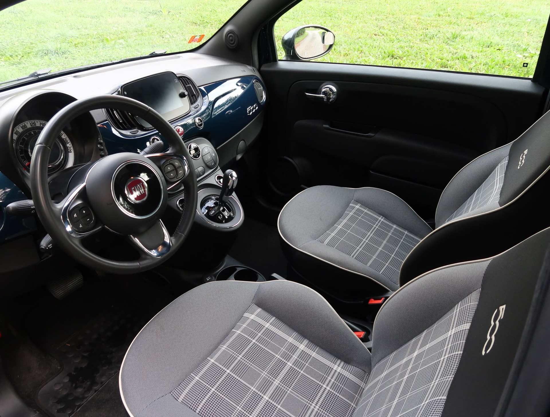 FIAT 500 1.2 Lounge Dualogic-image-11