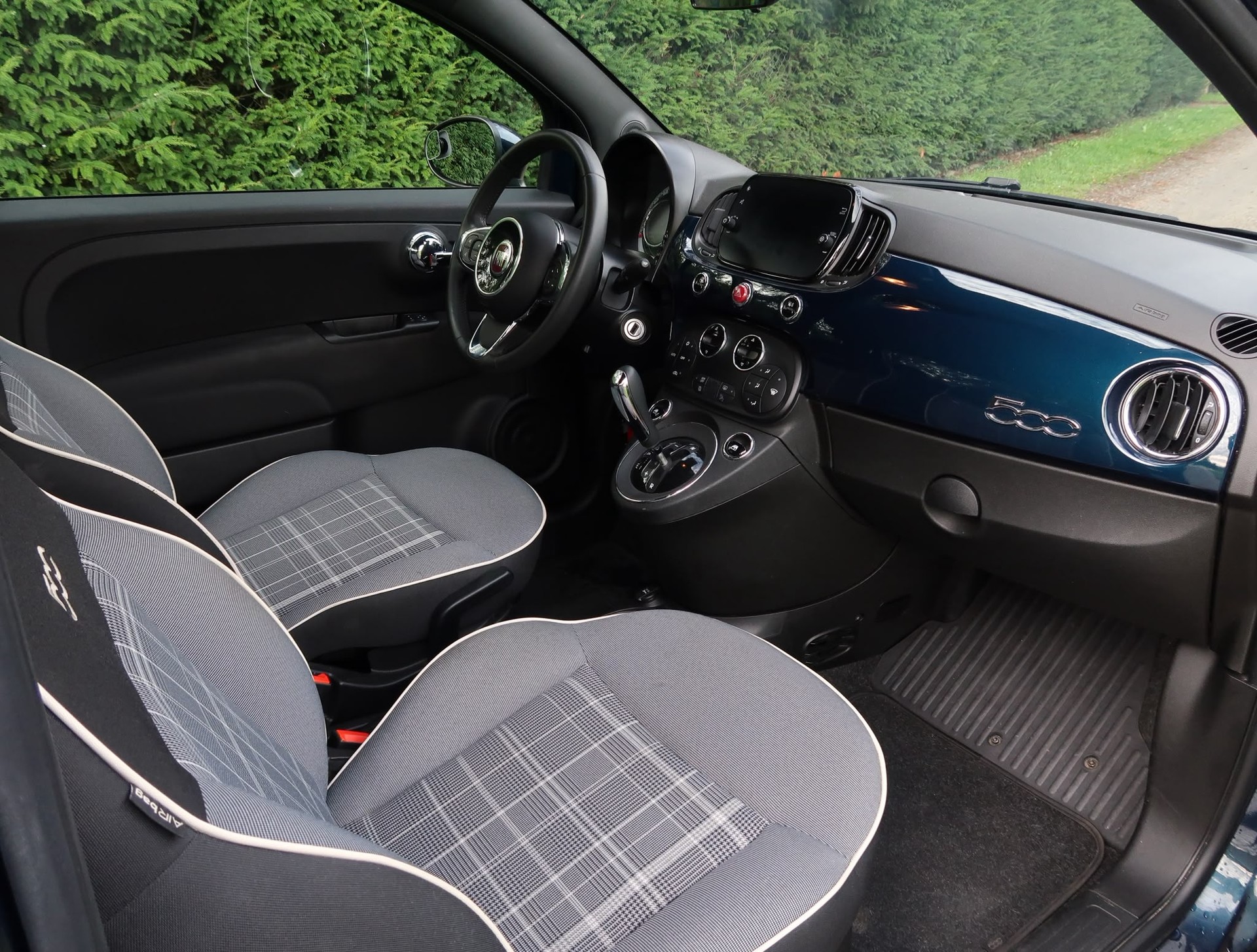 FIAT 500 1.2 Lounge Dualogic-image-13