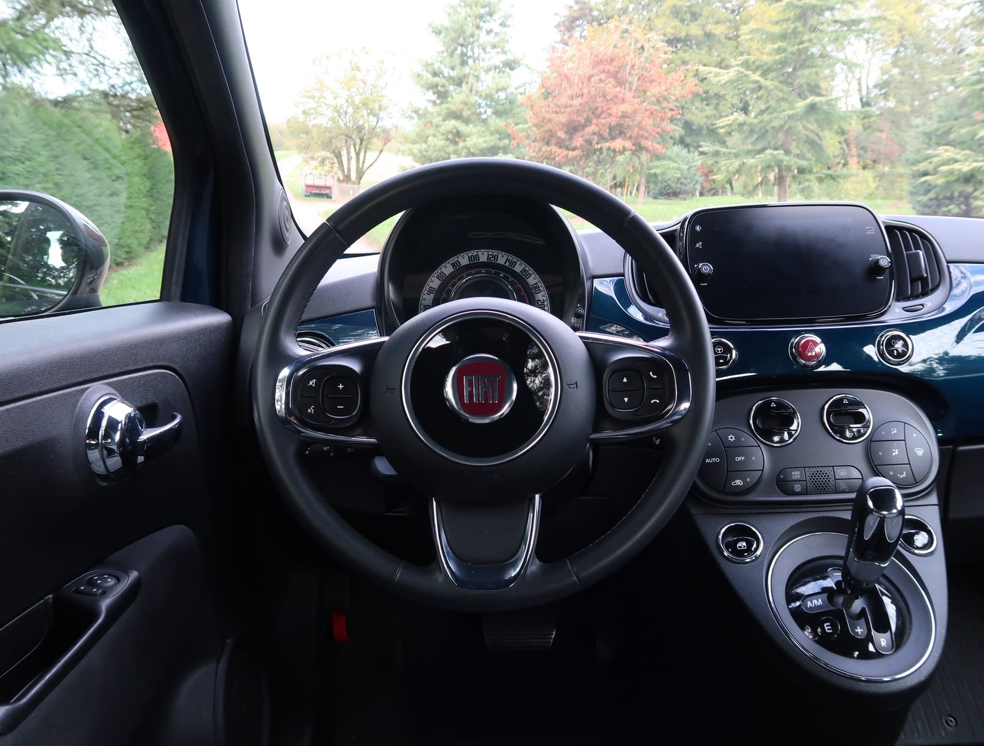 FIAT 500 1.2 Lounge Dualogic-image-10