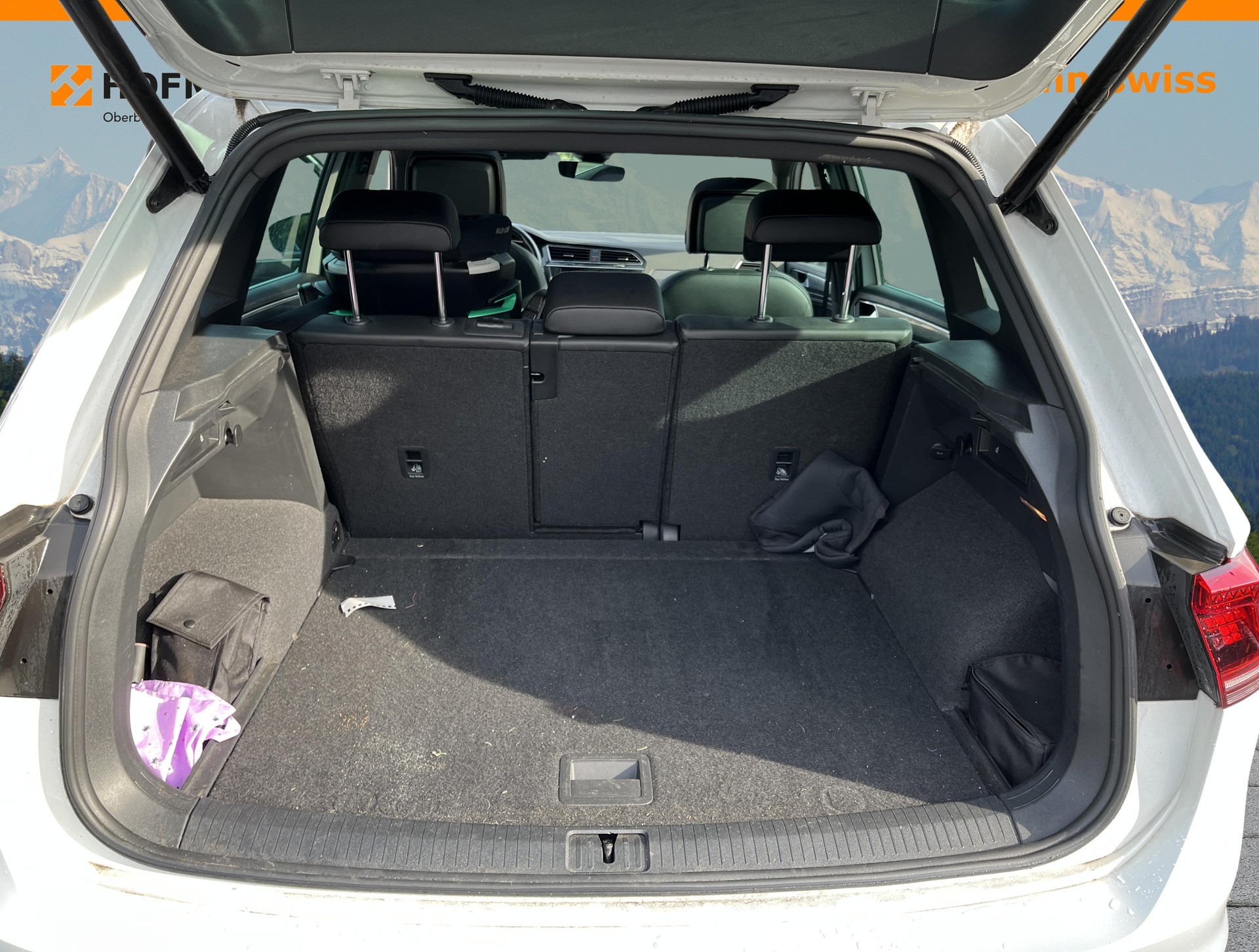 VW Tiguan 2.0TSI Highline R-Line 4Motion DSG-image-12