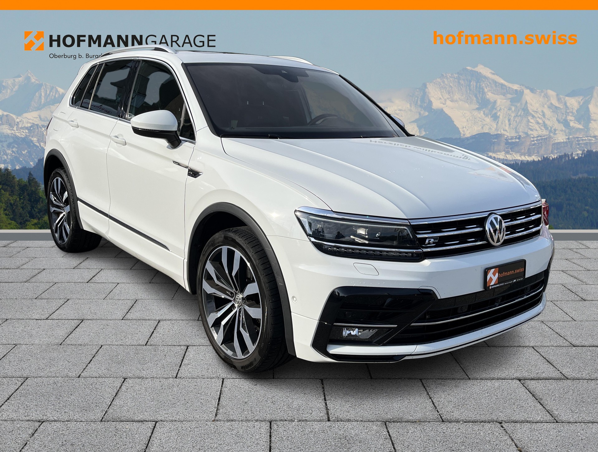 VW Tiguan 2.0TSI Highline R-Line 4Motion DSG-showroom-element-1