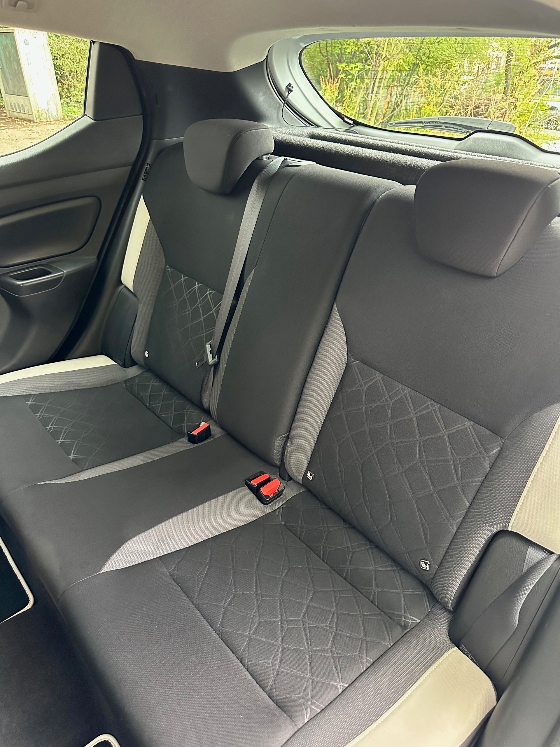 NISSAN 0.9 IG-T Acenta-image-2
