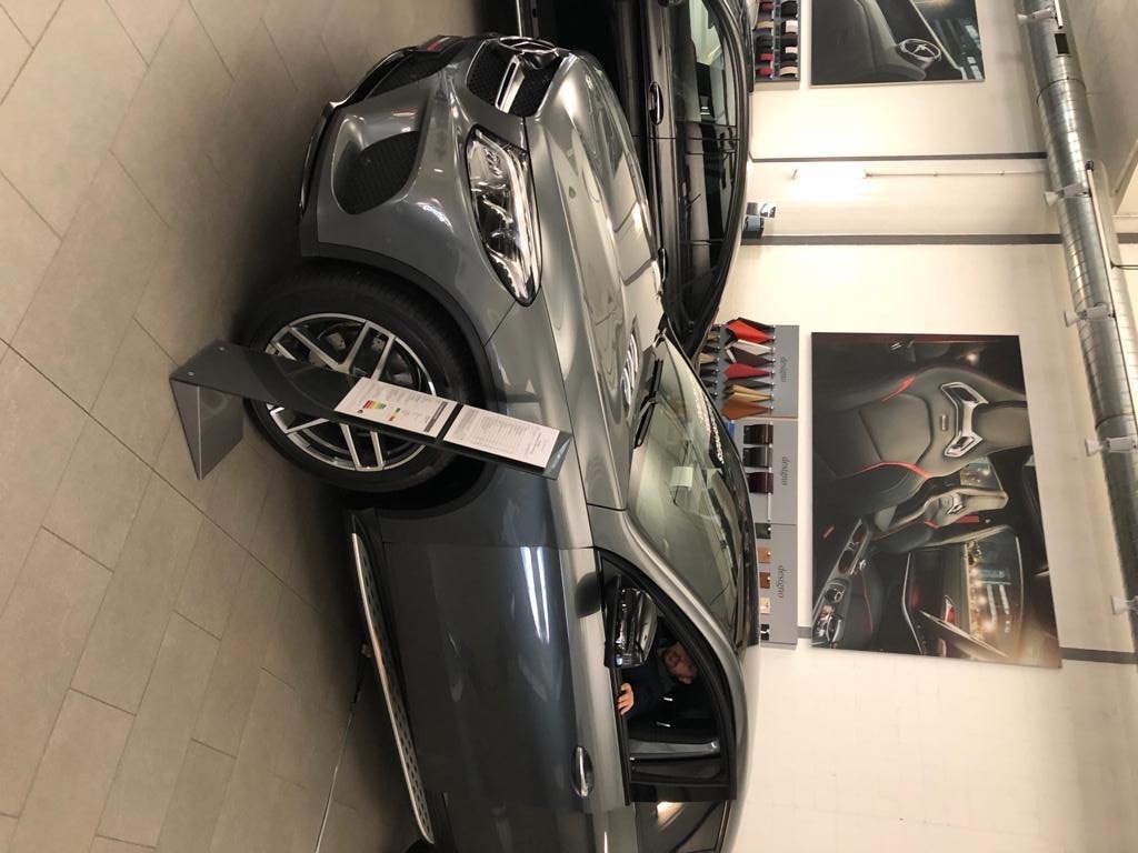 MERCEDES-BENZ GLE Coupé 350 d OrangeArt Edition 4Matic 9G-Tronic-image-3