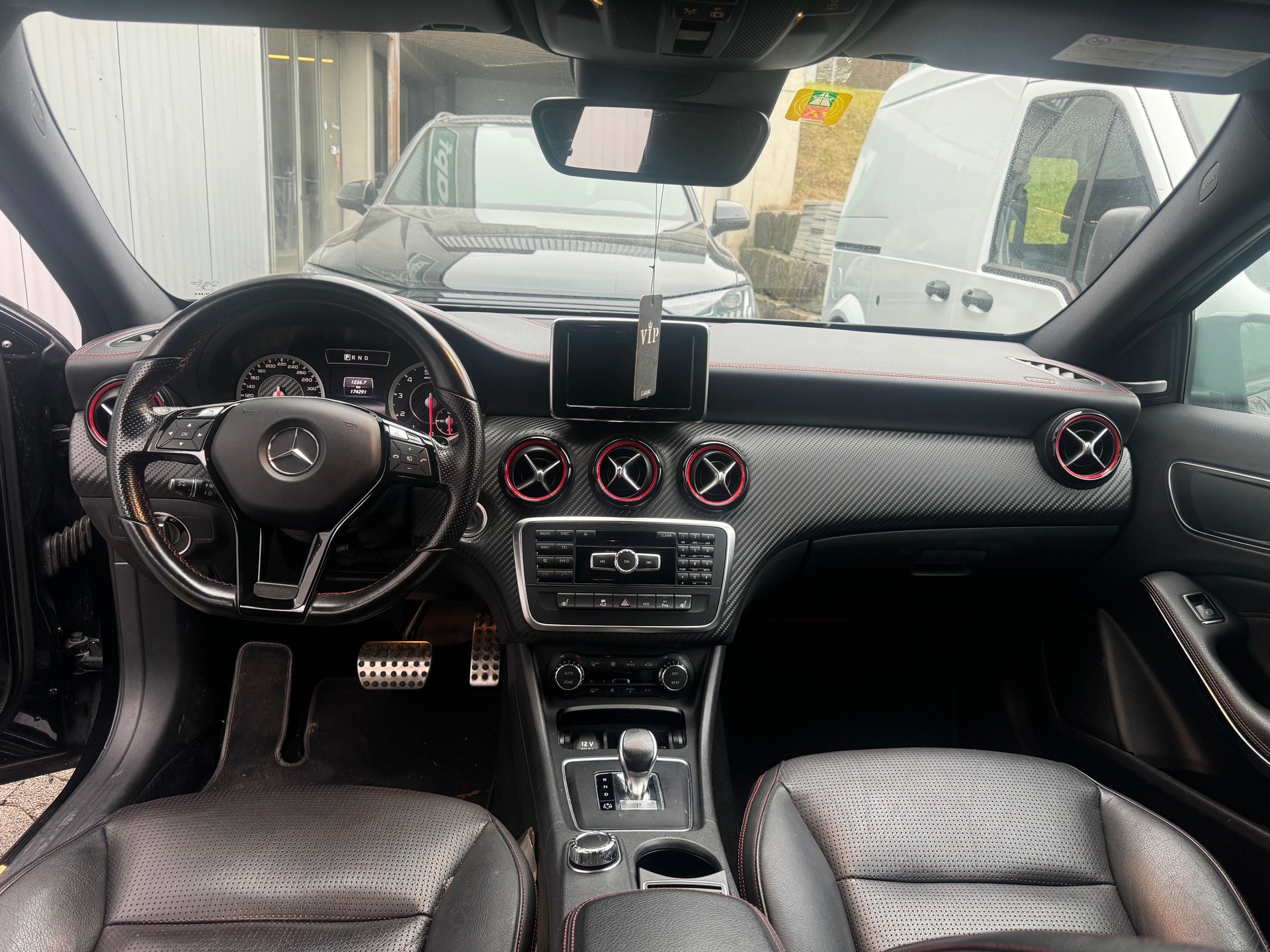 MERCEDES-BENZ A 45 AMG 4Matic Speedshift 7G-DCT-image-5