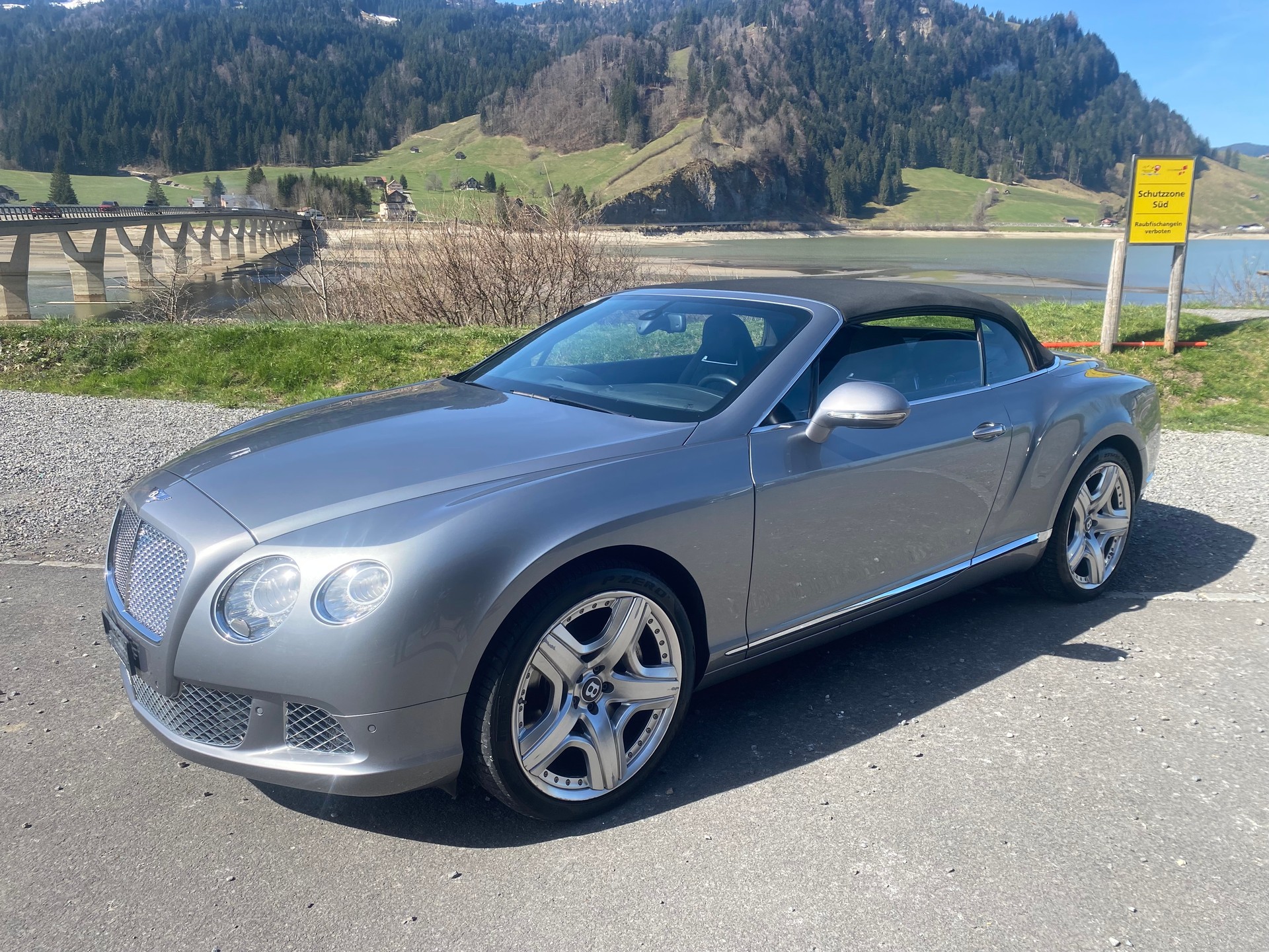 BENTLEY GTC W12-image-6