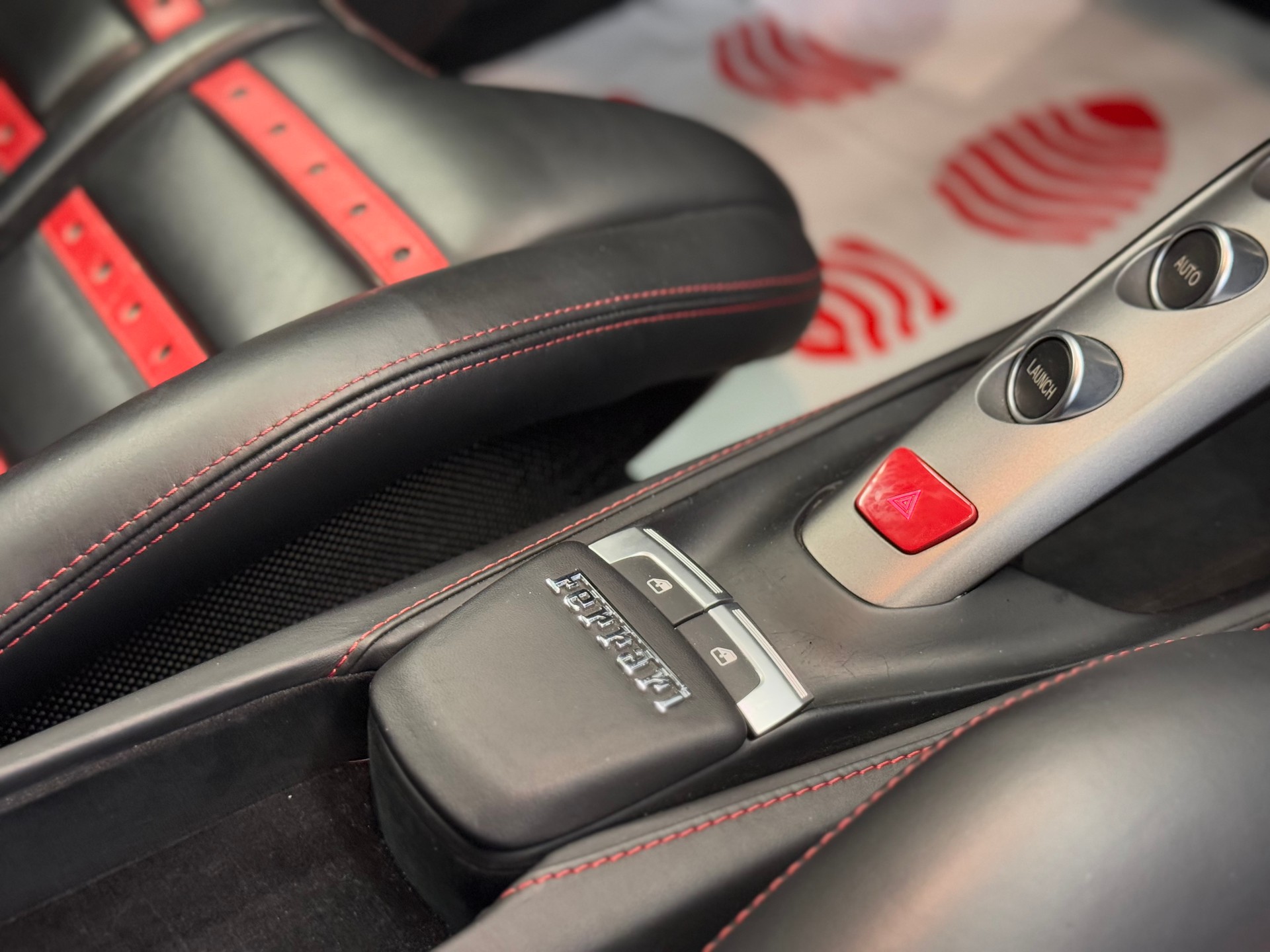 FERRARI 488 GTB 3.9 V8-image-19