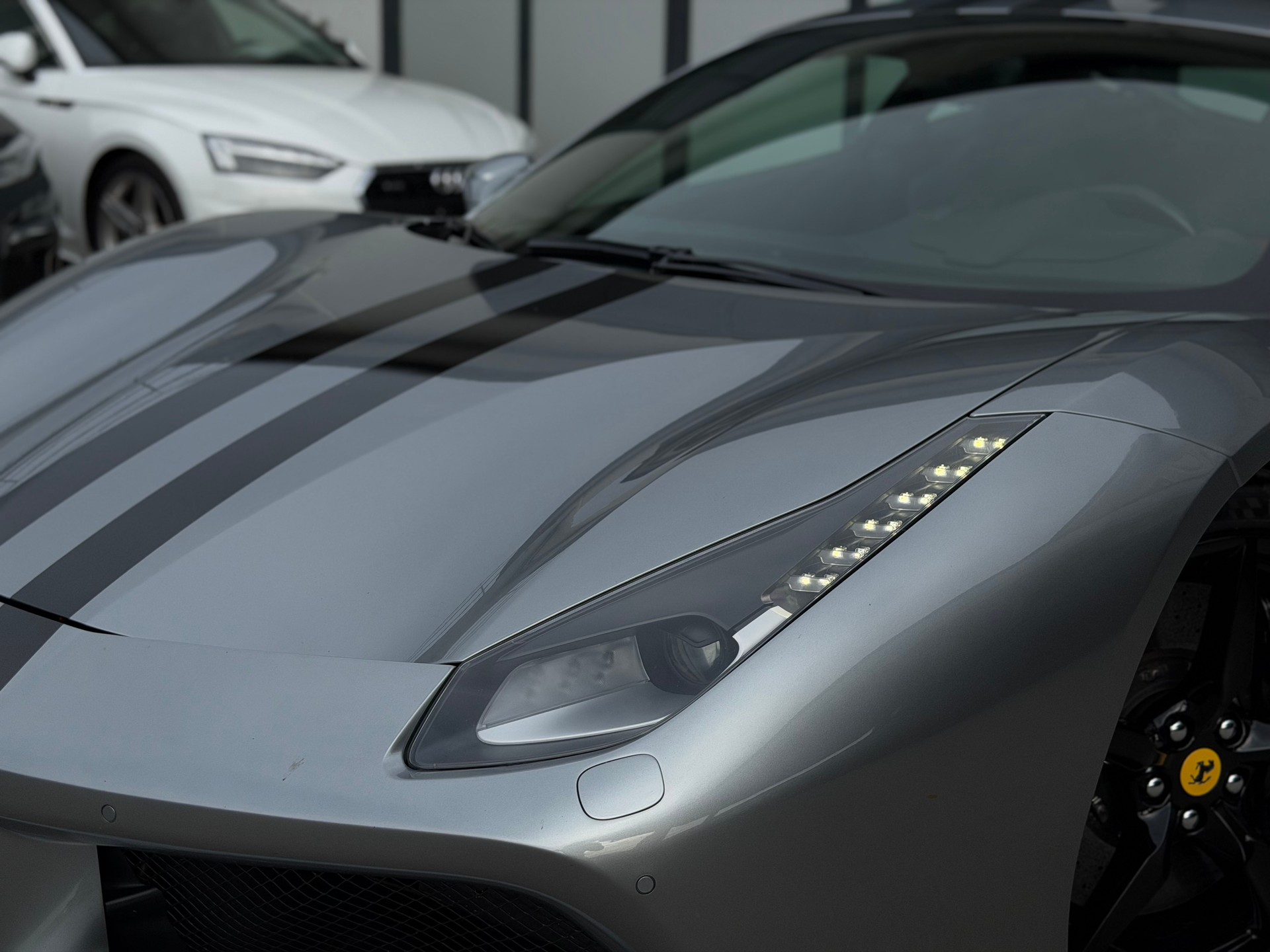 FERRARI 488 GTB 3.9 V8-image-8