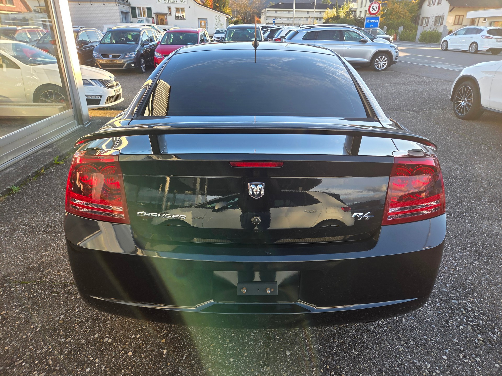 DODGE Charger R/T-image-4