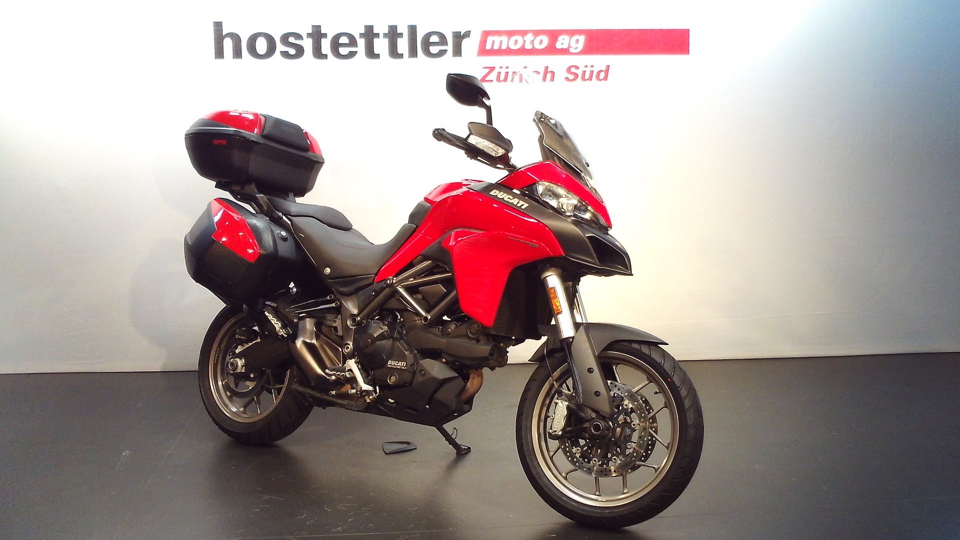 DUCATI 950 Multistrada-showroom-element-1