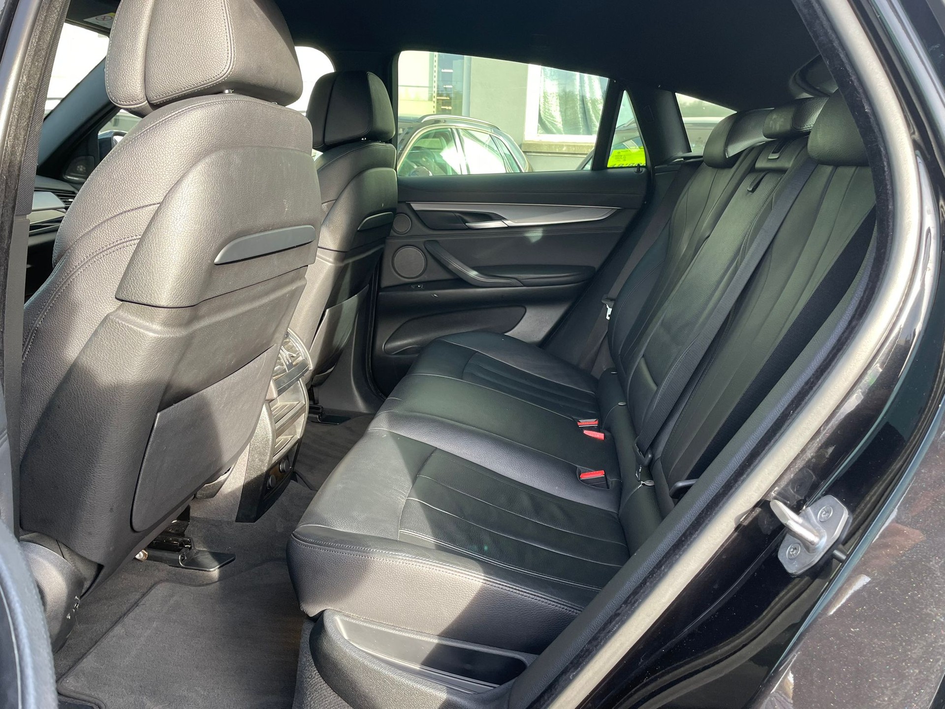 BMW X6 M50d CH FAHRZEUG-image-11