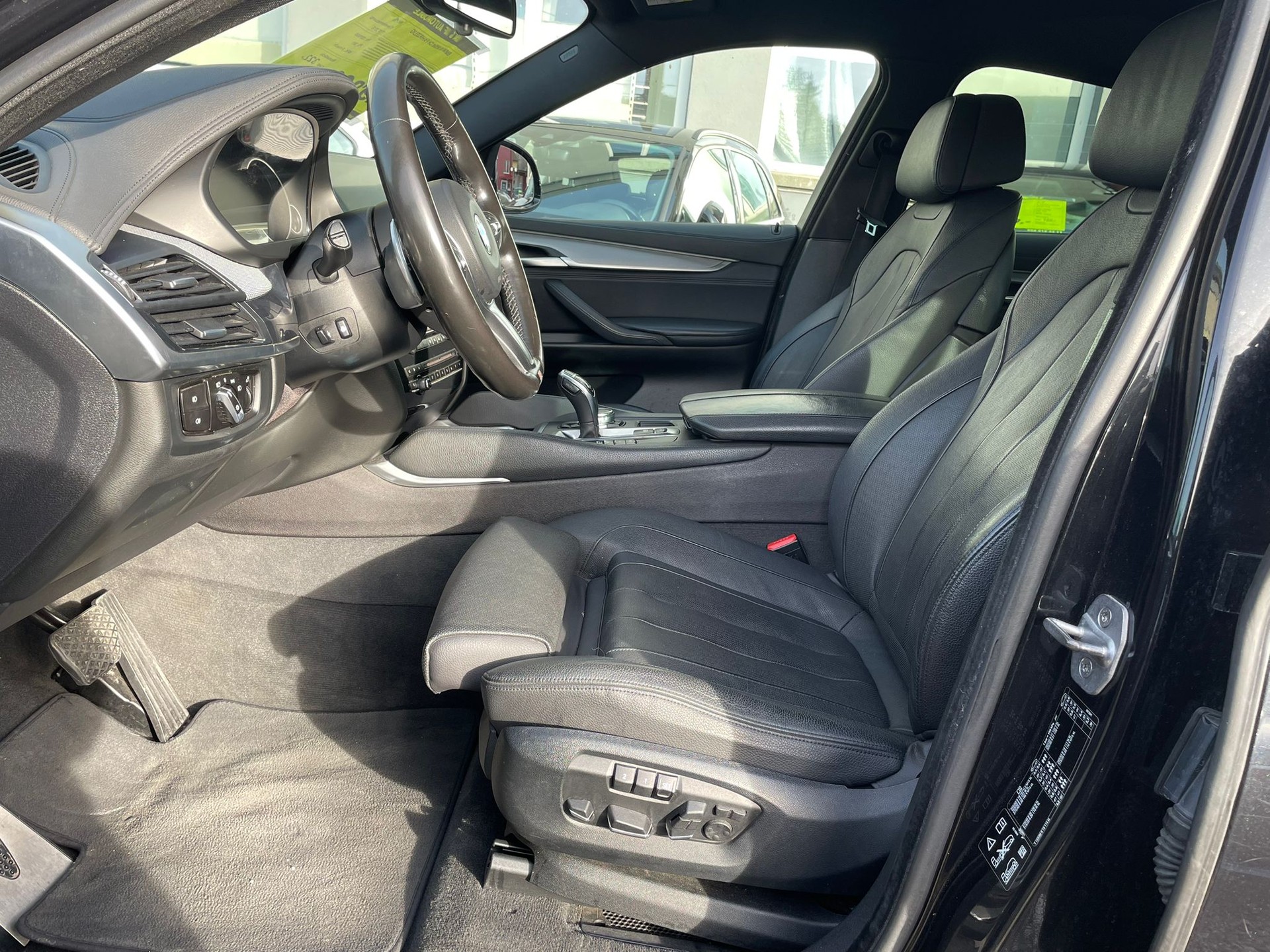 BMW X6 M50d CH FAHRZEUG-image-8